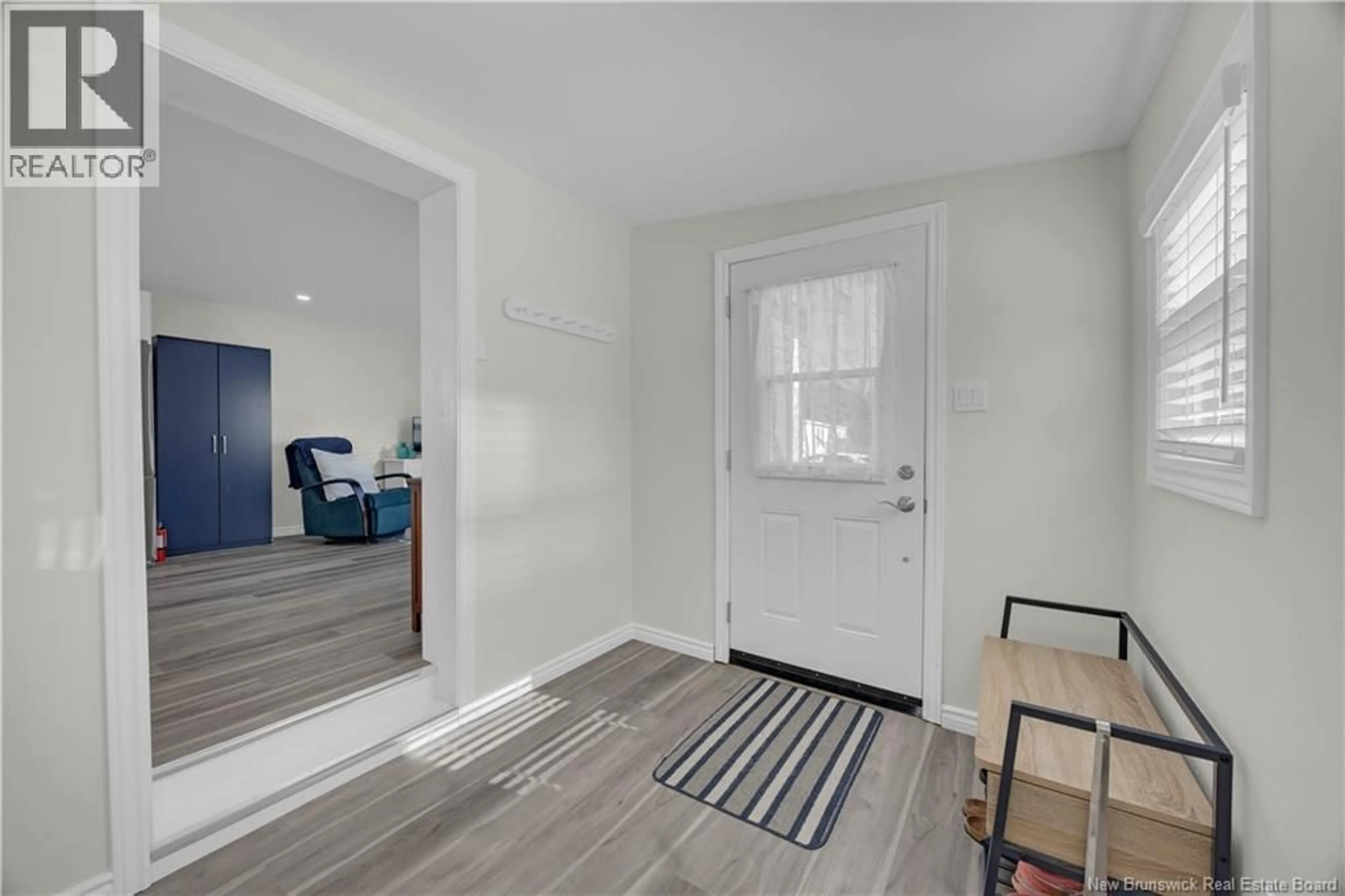 Indoor entryway for 30 VIOLET STREET, Saint John New Brunswick E2M5N2