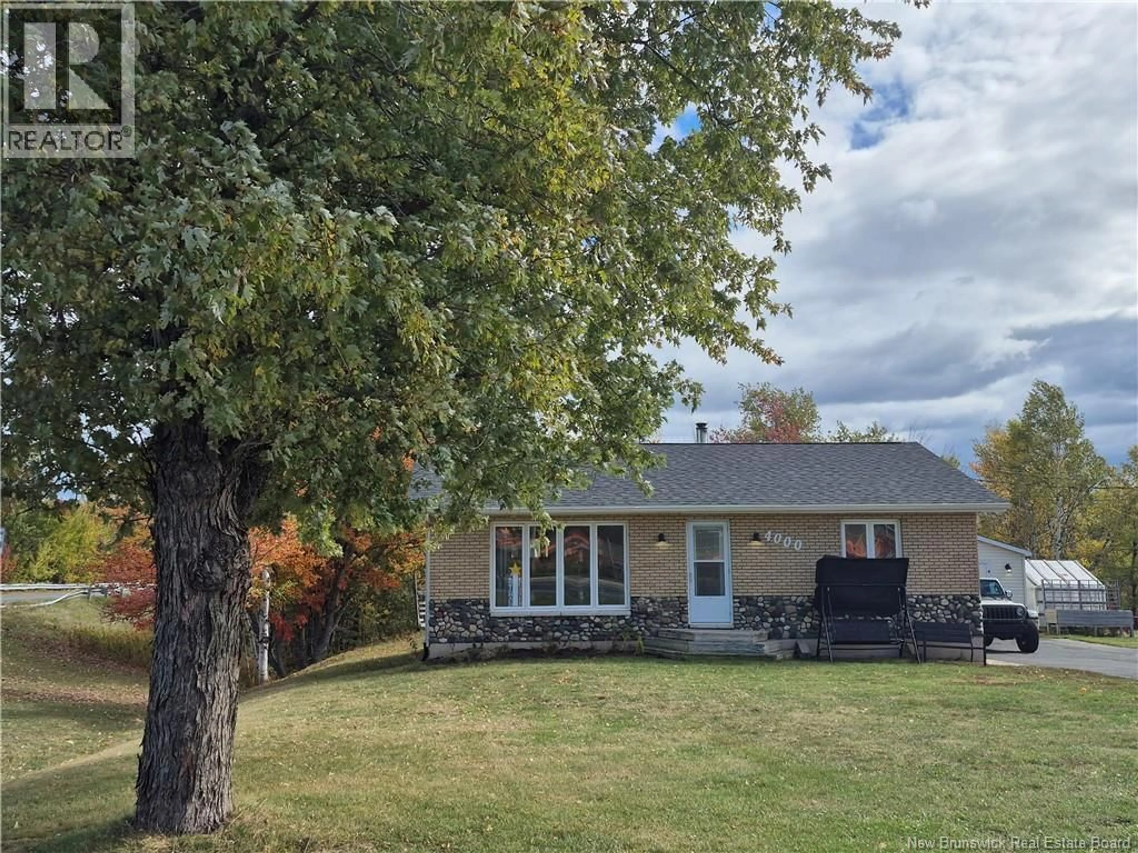 A pic from outside/outdoor area/front of a property/back of a property/a pic from drone, unknown for 4000 PRINCIPALE, Tracadie New Brunswick E1X1B7