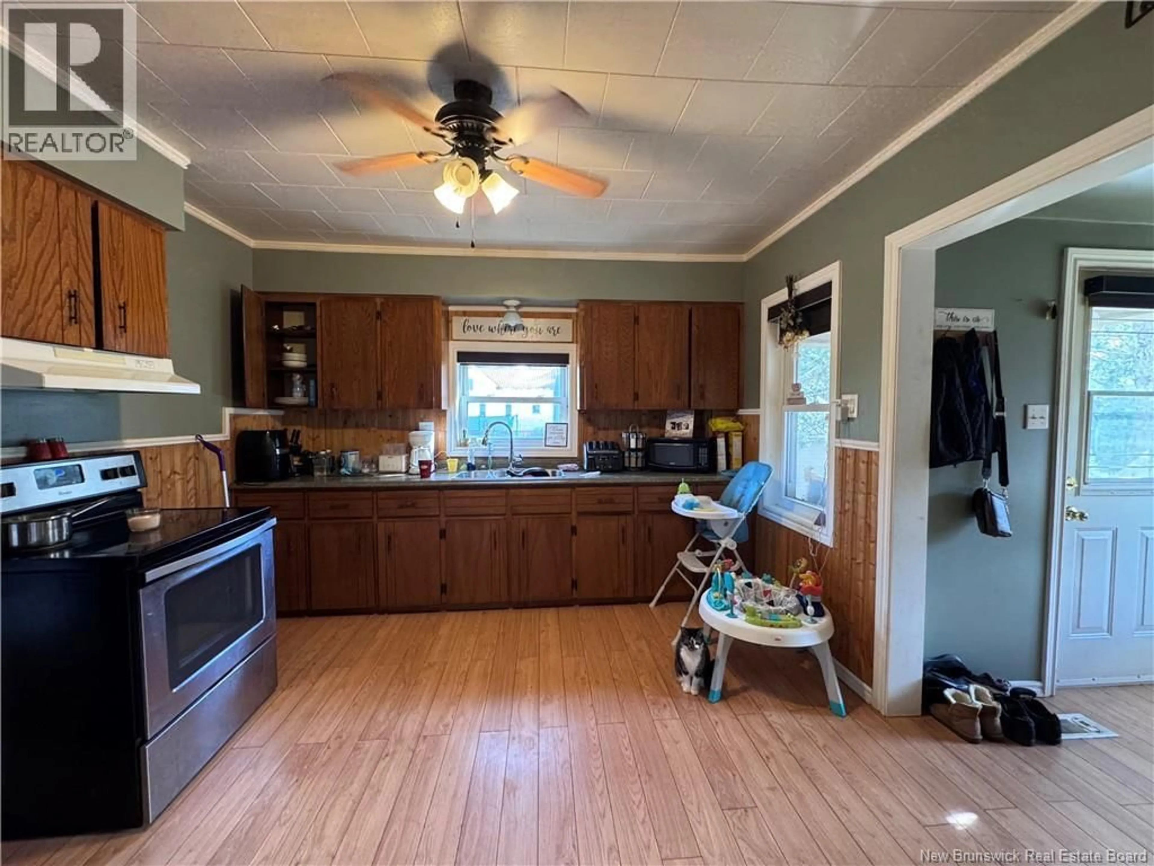 A pic of a room for 305 MAIN STREET, Plaster Rock New Brunswick E7G2G3
