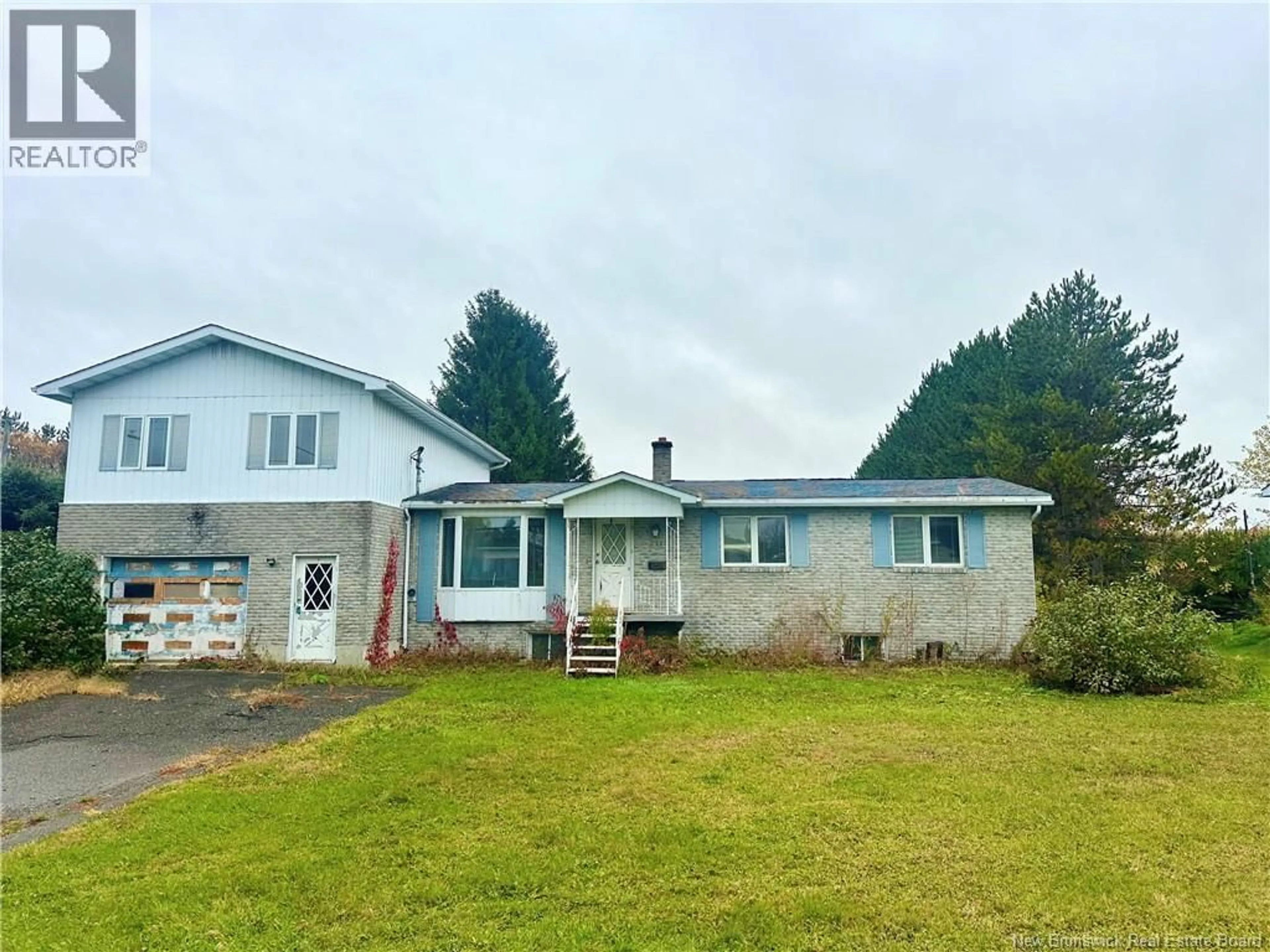 A pic from outside/outdoor area/front of a property/back of a property/a pic from drone, unknown for 211 BEAULIEU STREET, Grand-Sault/Grand Falls New Brunswick E3Y1E3