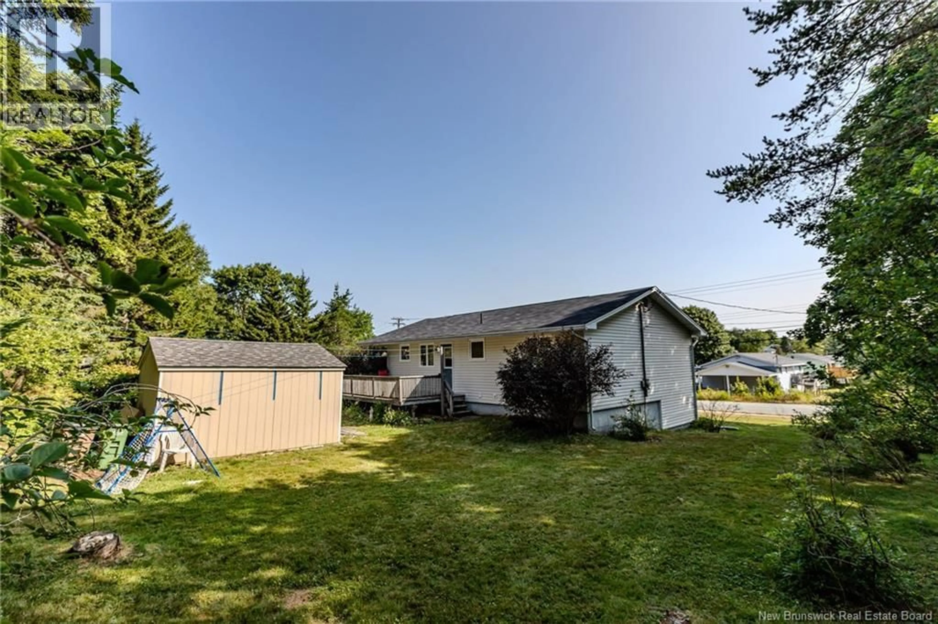 Unknown for 275 LAKEVIEW DRIVE, Saint John New Brunswick E2J3M8