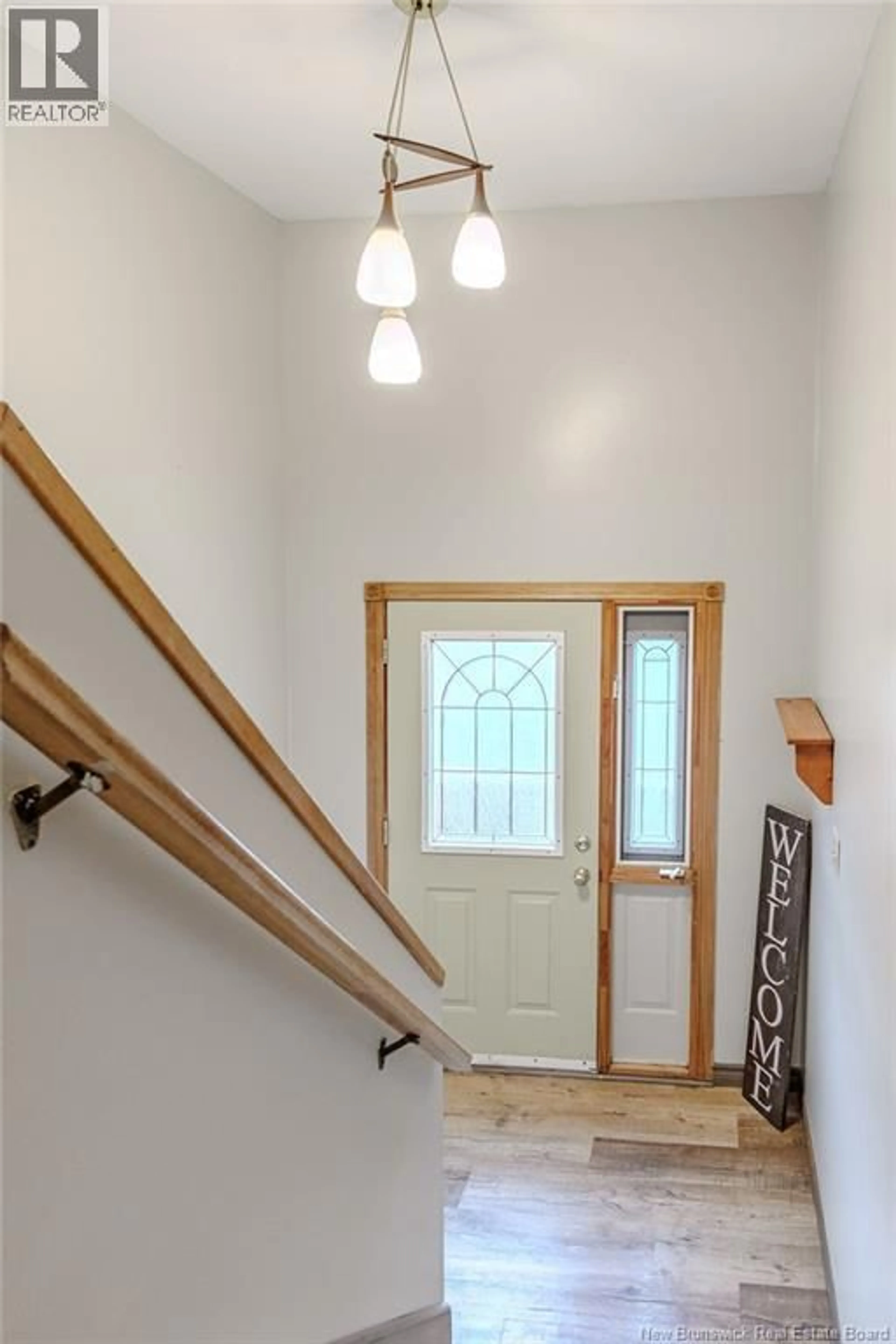Unknown for 275 LAKEVIEW DRIVE, Saint John New Brunswick E2J3M8