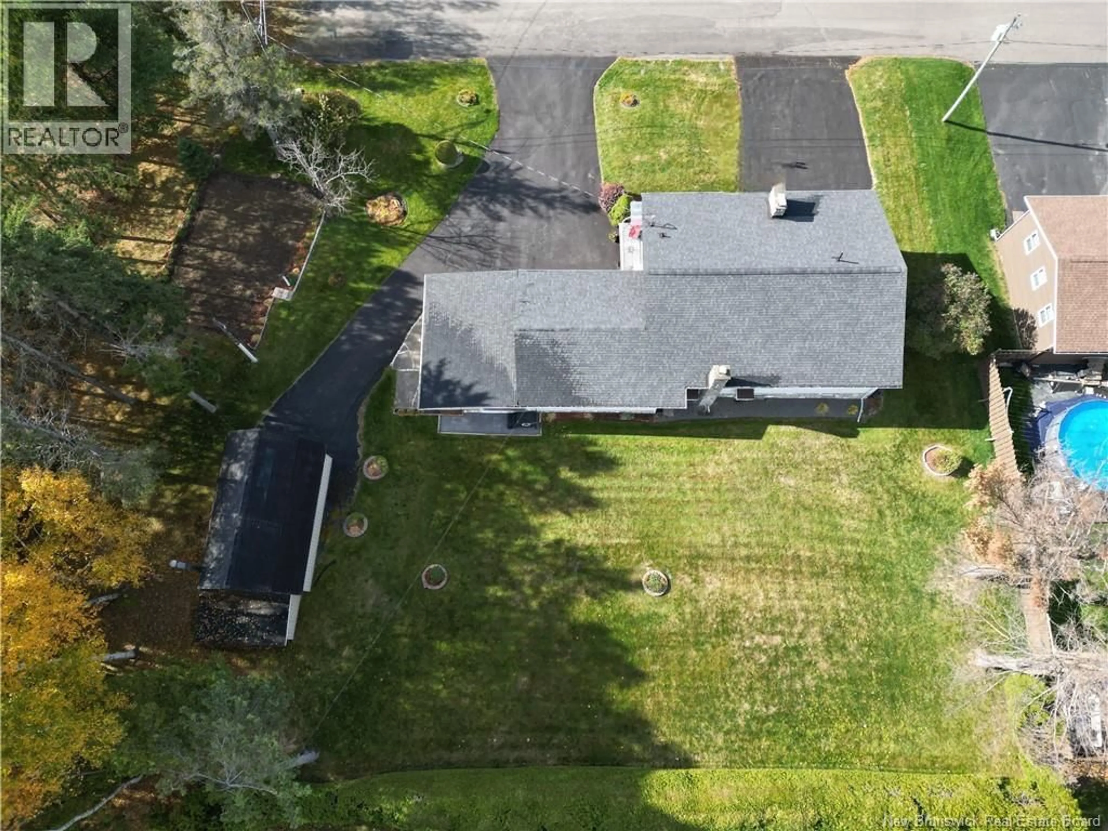 A pic from outside/outdoor area/front of a property/back of a property/a pic from drone, street for 198 BELLEVUE STREET, Grand Falls New Brunswick E3Y1C2