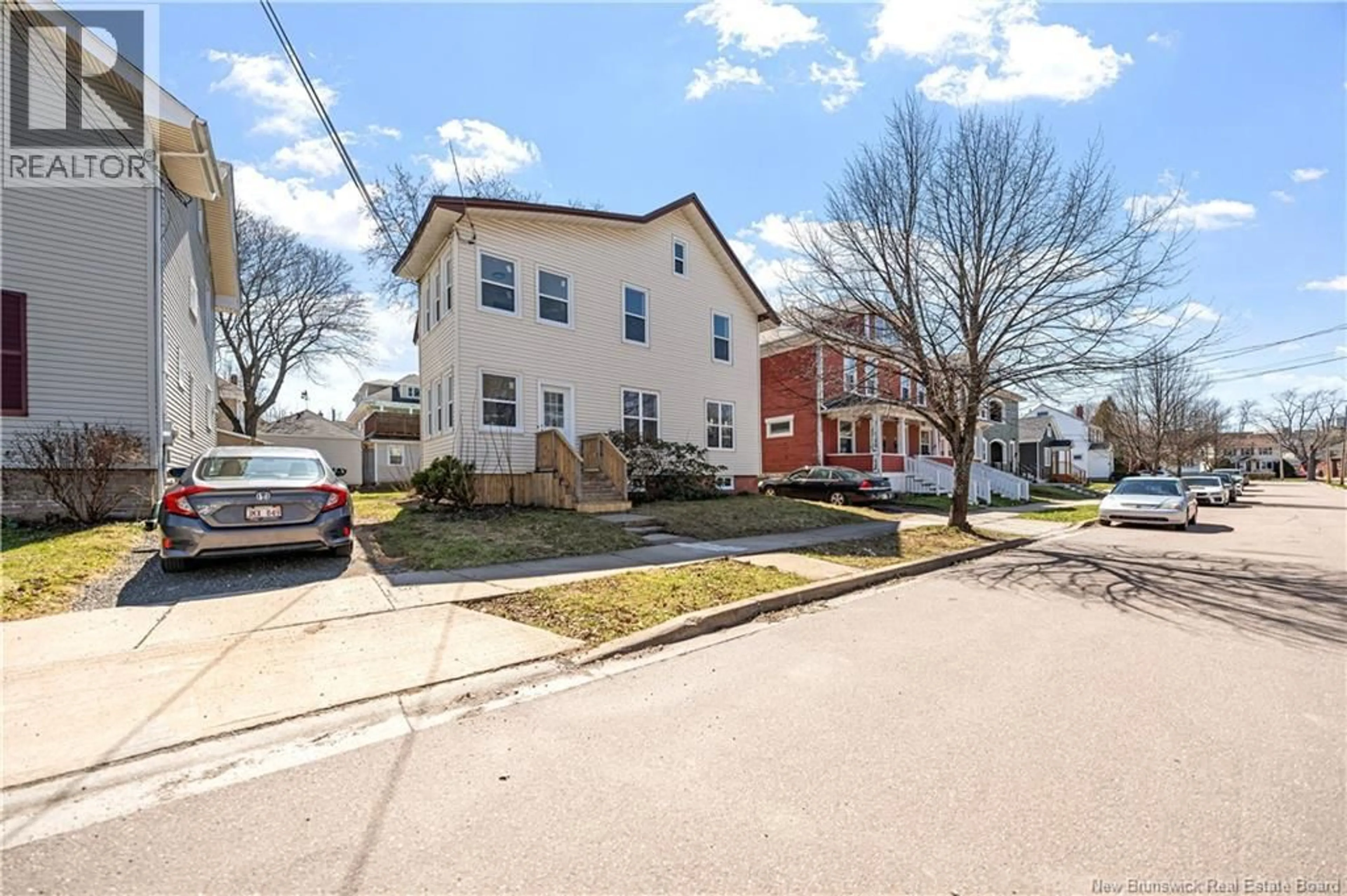 A pic from outside/outdoor area/front of a property/back of a property/a pic from drone, street for 18 CORNELL STREET, Moncton New Brunswick E1C2W1
