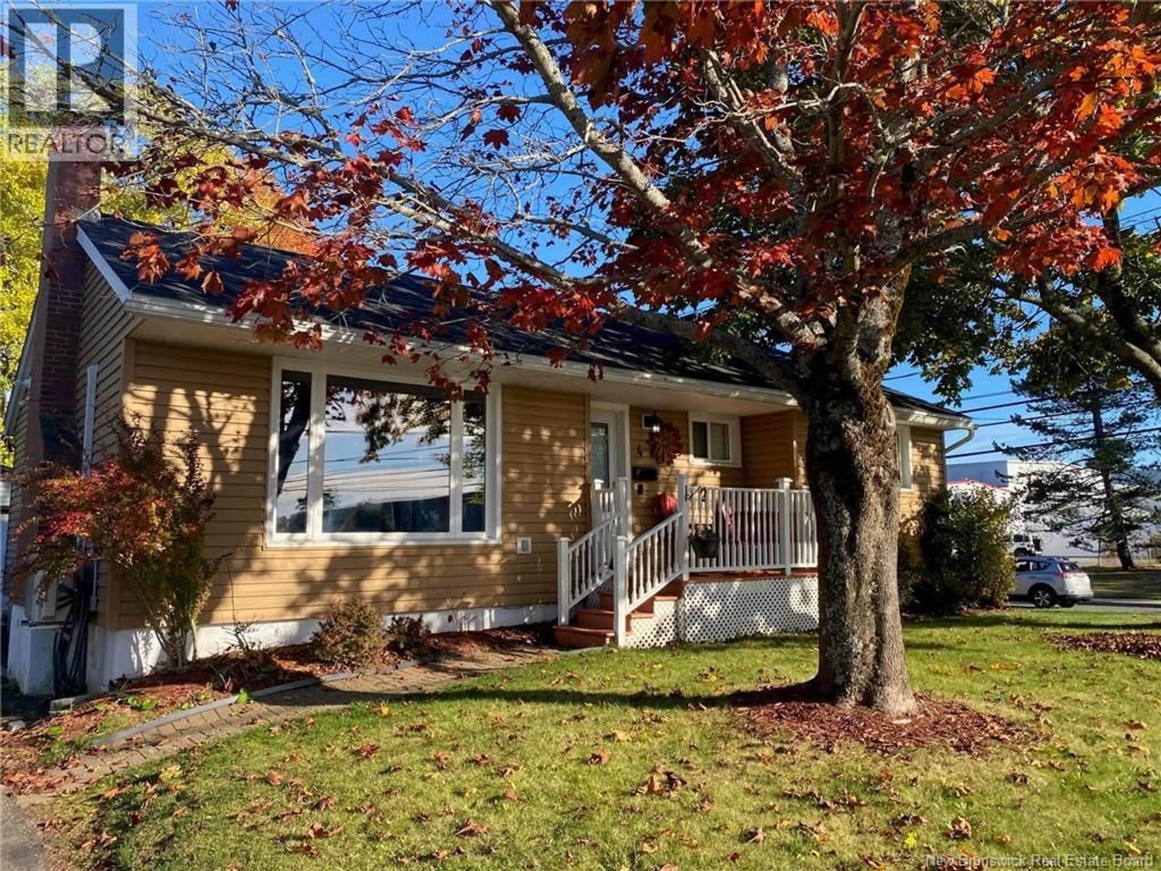 Home with vinyl exterior material, street for 4 RAY STREET, Saint John New Brunswick E2K2K4