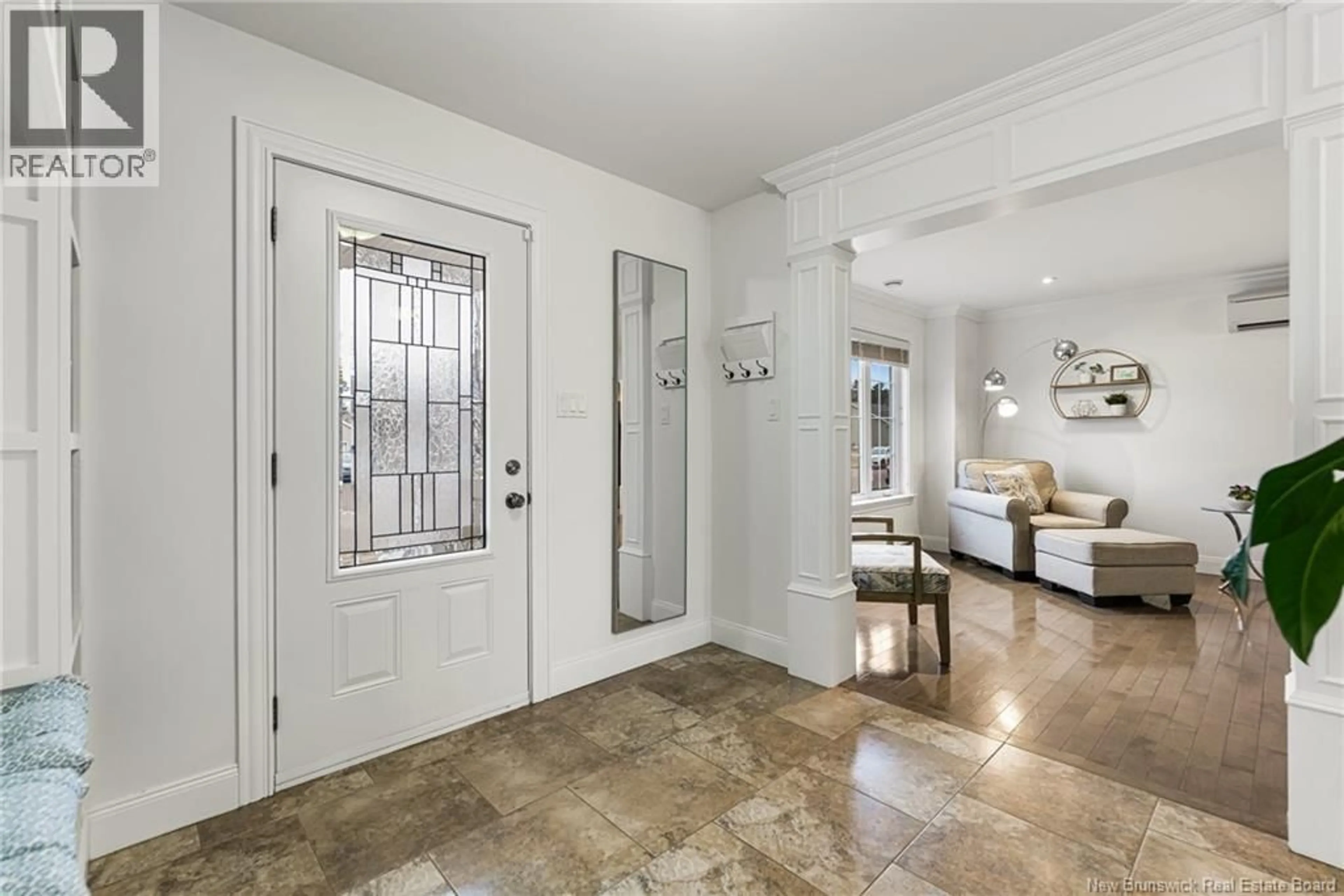 Indoor entryway for 112 LAROCHELLE STREET, Dieppe New Brunswick E1A8Y5