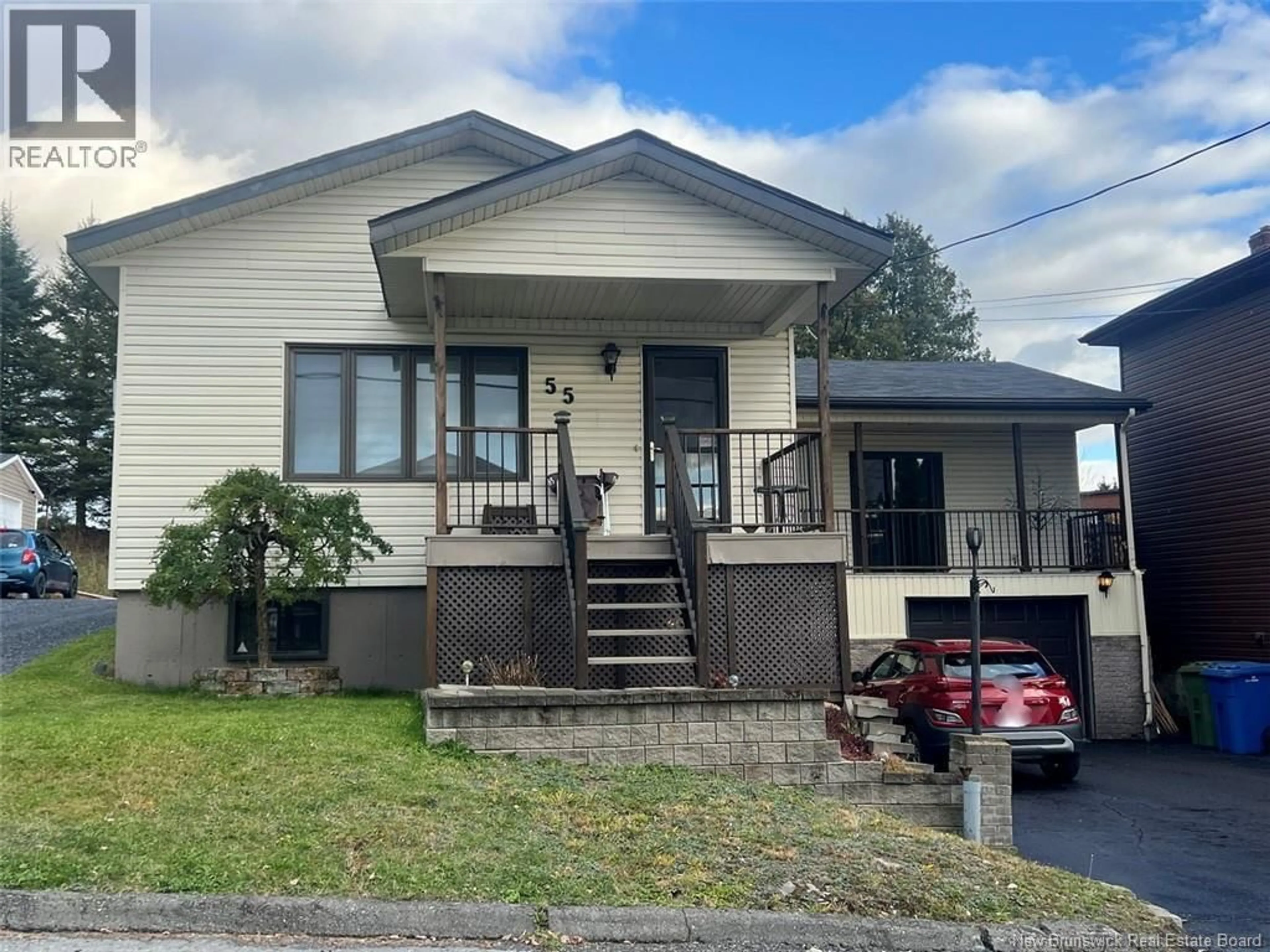 Home with vinyl exterior material, street for 55 39TH AVENUE, Edmundston New Brunswick E3V2X1