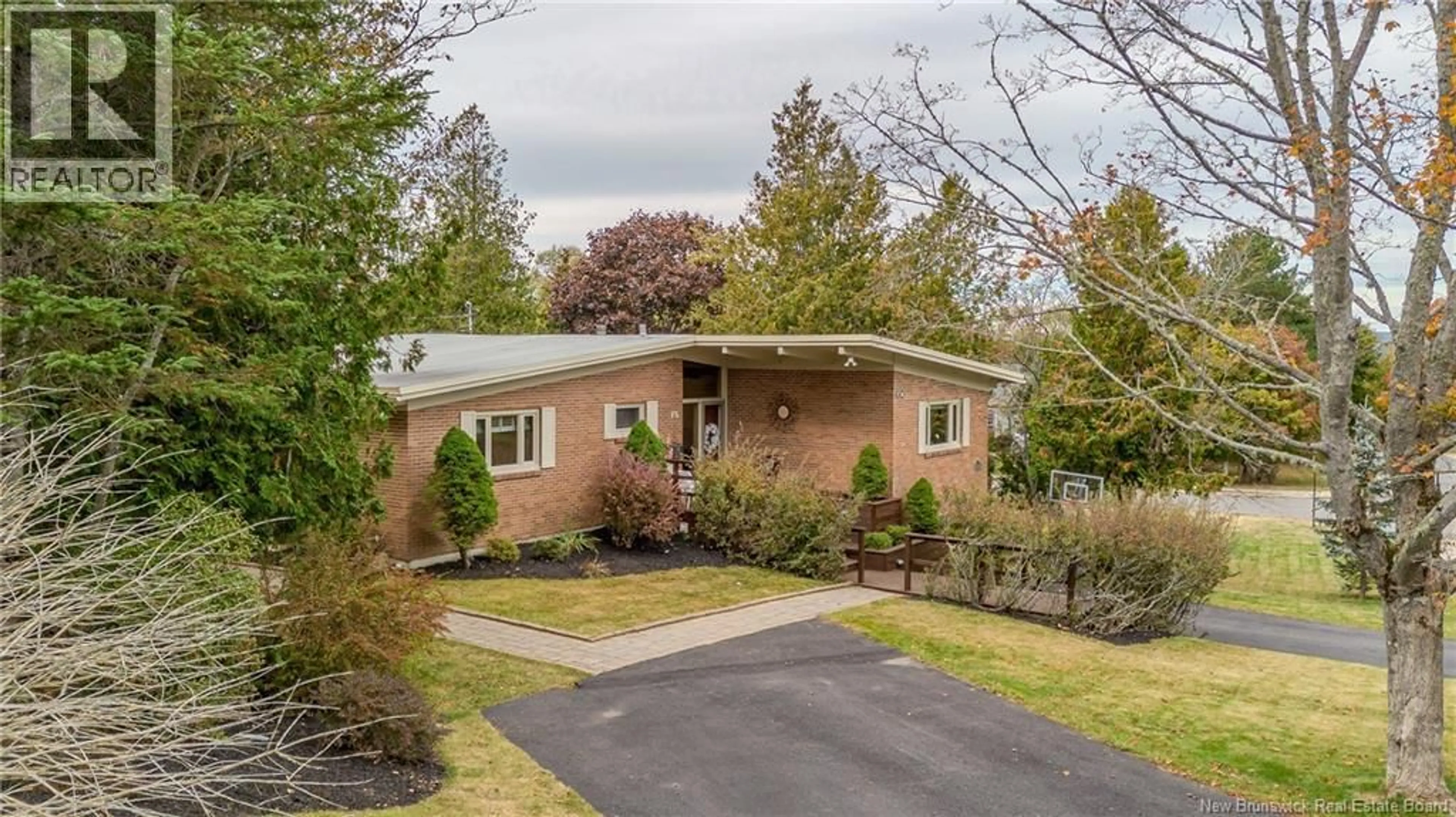 Unknown for 75 CROWN HILL CRESCENT, Saint John New Brunswick E2K2H2