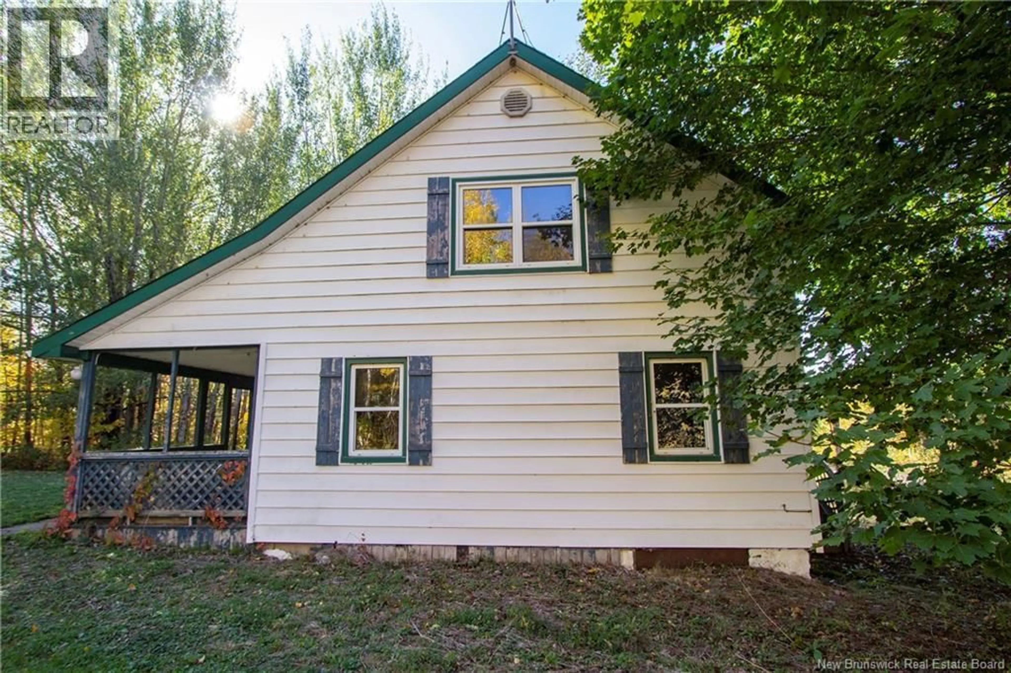 Home with vinyl exterior material, building for 137 COLPITTS ROAD, Colpitts Settlement New Brunswick E4J1A8