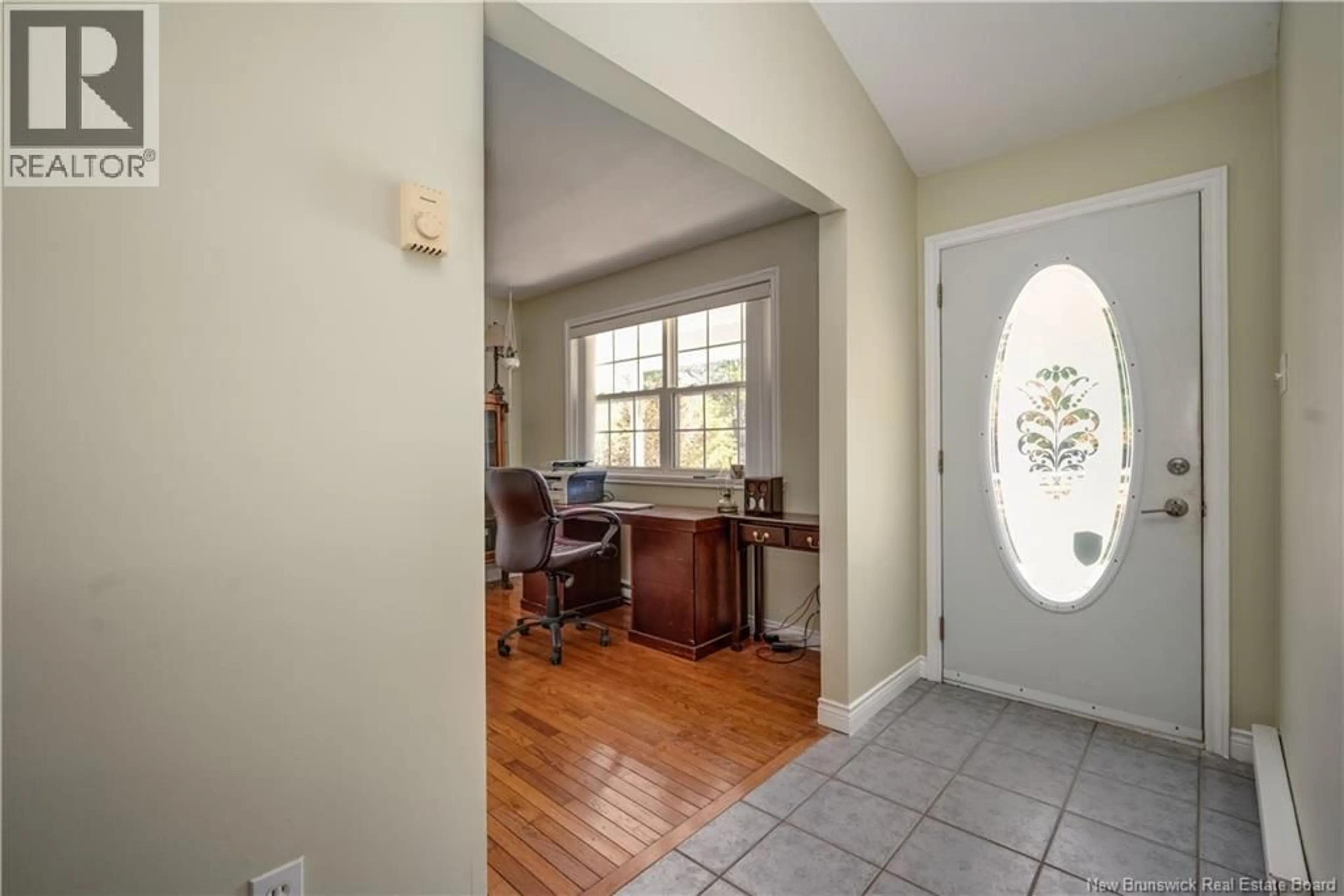 Indoor entryway for 17 TAYLOR ROAD, Whites Cove New Brunswick E1C3J4