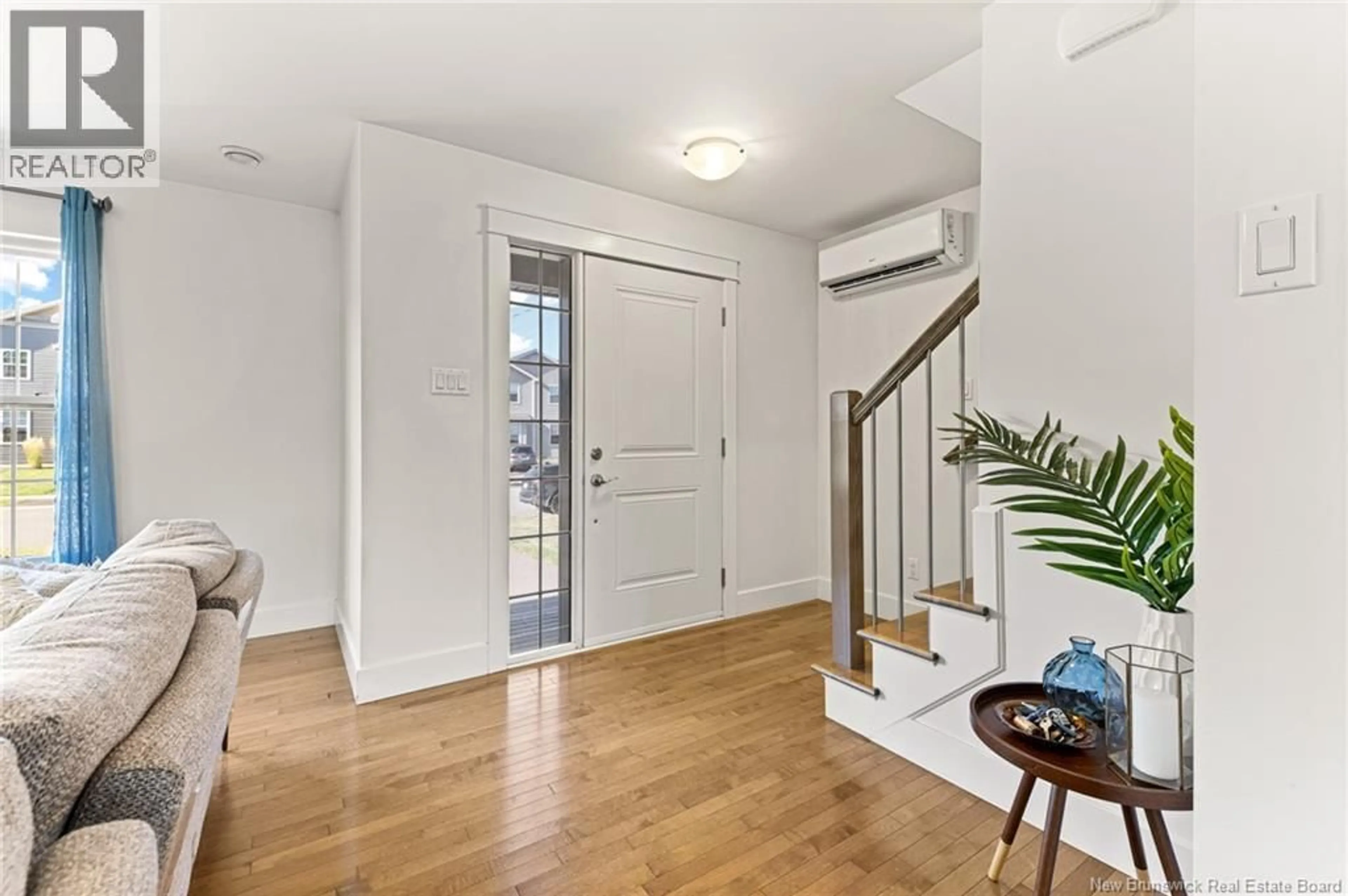 Indoor entryway for 244 ERINVALE, Moncton New Brunswick E1A9S2