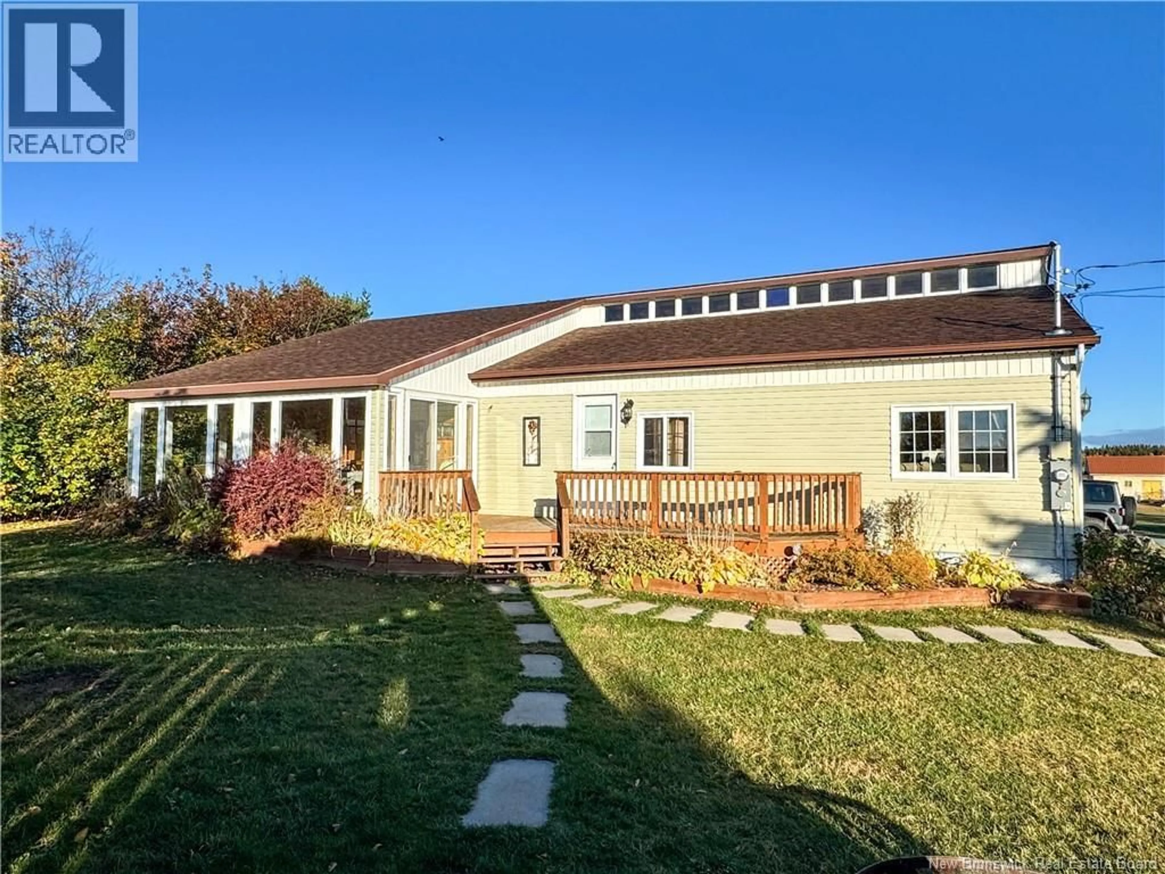 Home with vinyl exterior material, street for 57 ALLEE DES CHALETS, Petit-Rocher New Brunswick E8J1M4