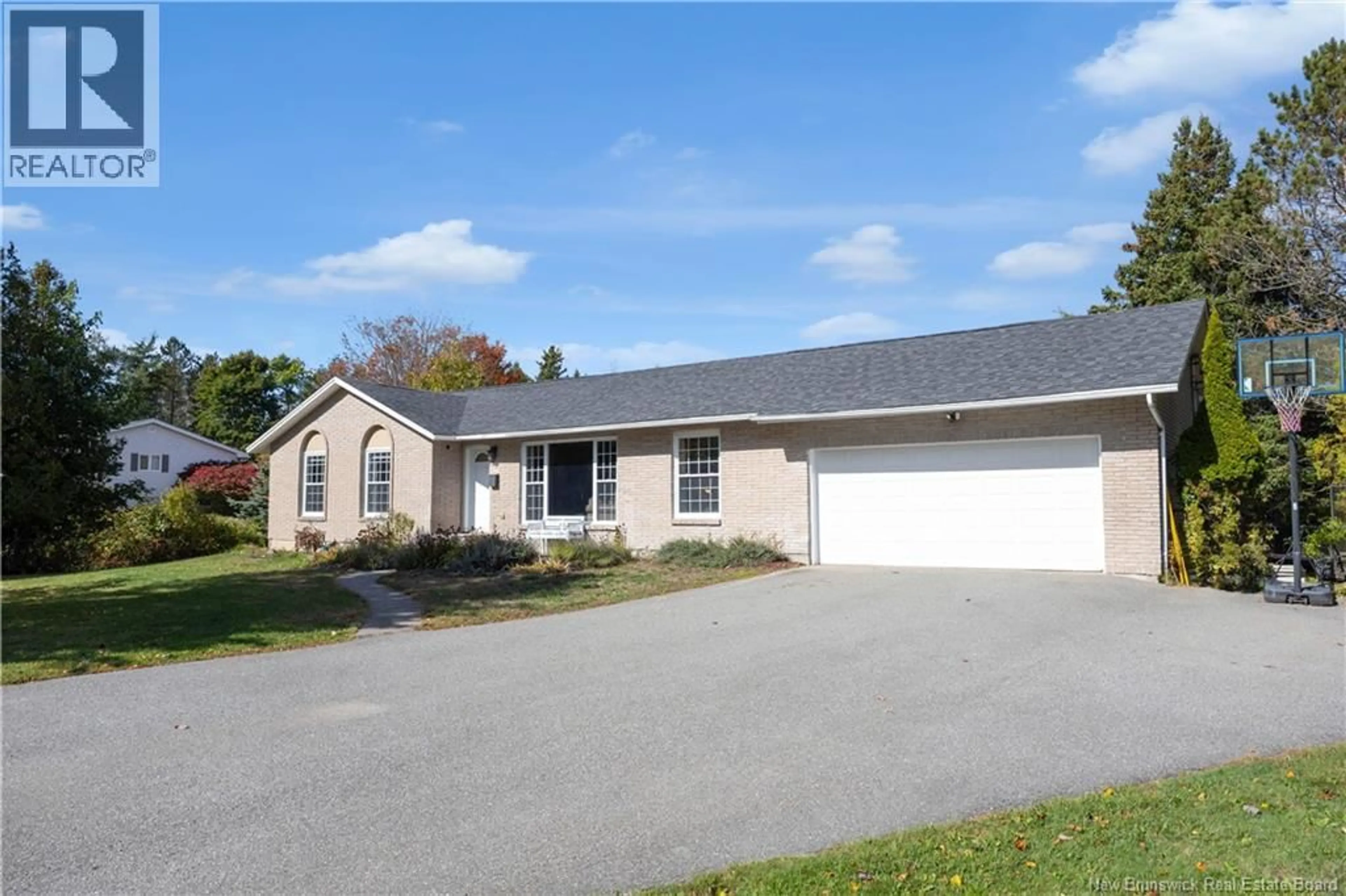 Home with vinyl exterior material, street for 29 PHILLIPS DRIVE, Quispamsis New Brunswick E2E4T4