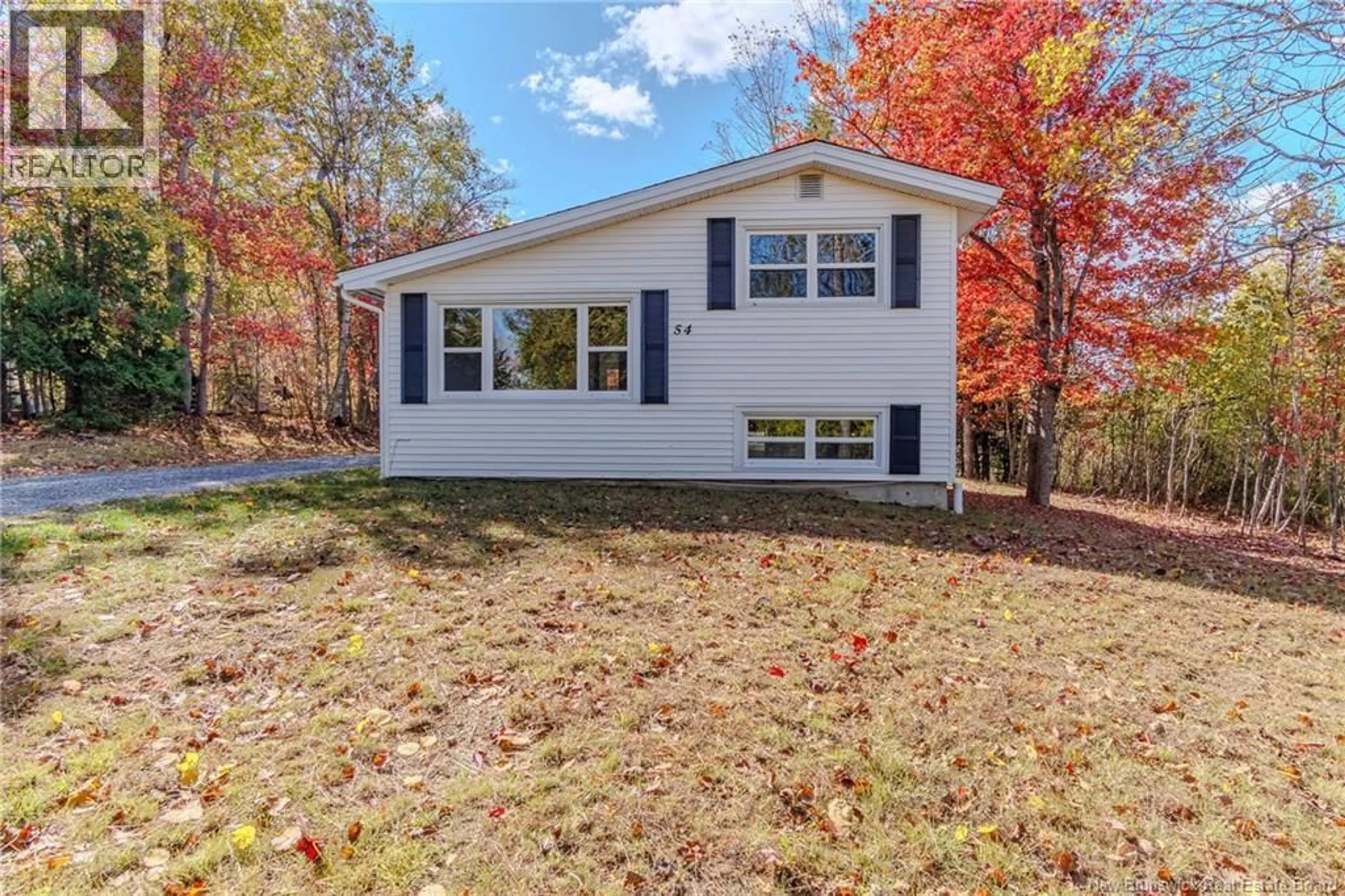 Home with vinyl exterior material, unknown for 54 IONA AVENUE, Rothesay New Brunswick E2E3J6