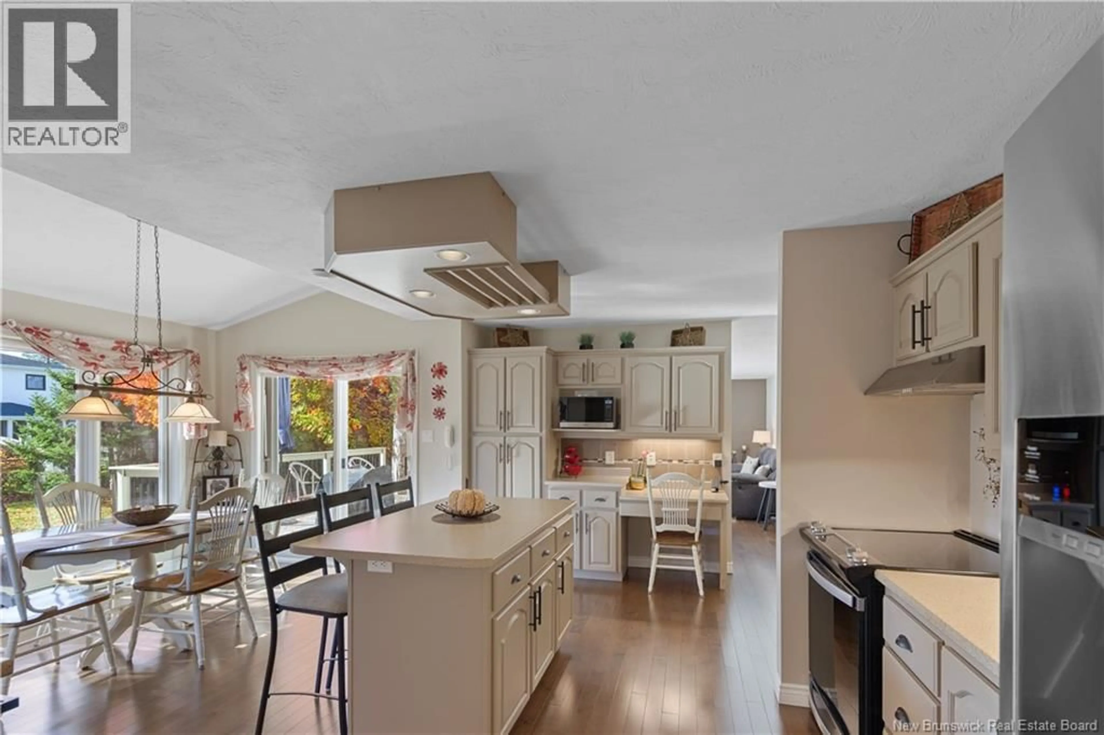 Open concept kitchen, ceramic/tile floor for 6 SPRUCE GARDEN COURT, Riverview New Brunswick E1B4P7