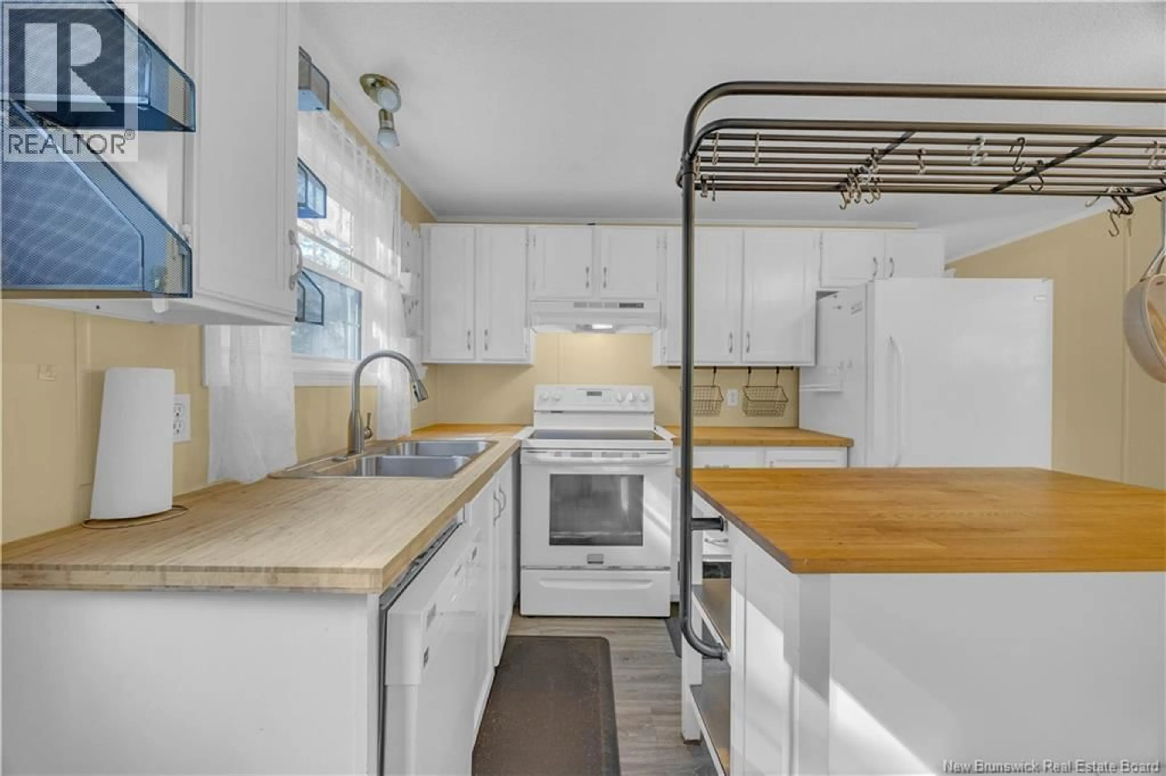 Standard kitchen, unknown for 72 HARKNESS ROAD, Chamcook New Brunswick E5B3E9