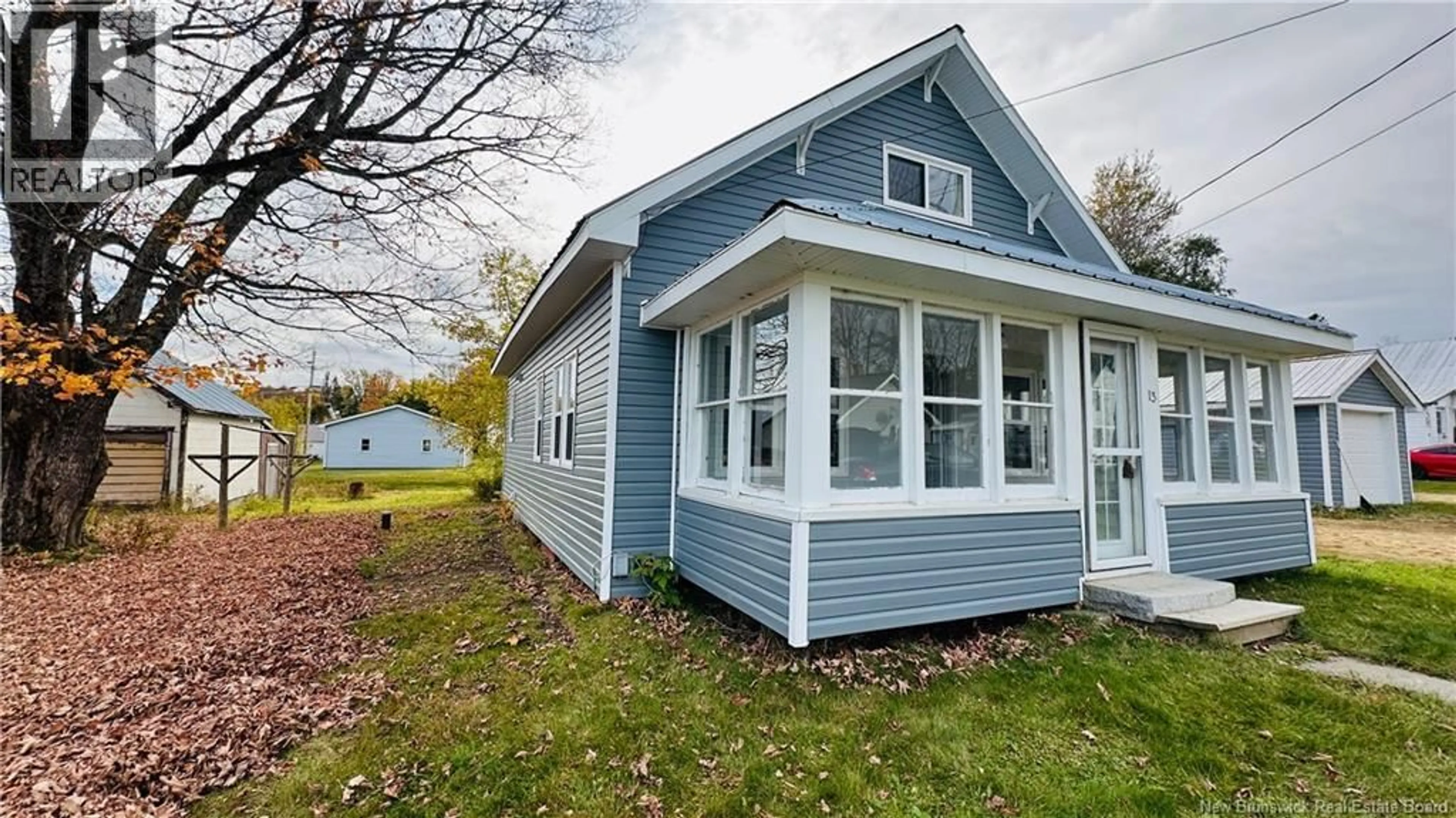 Home with vinyl exterior material, street for 13 OCHARD STREET, Canterbury New Brunswick E3M2S7