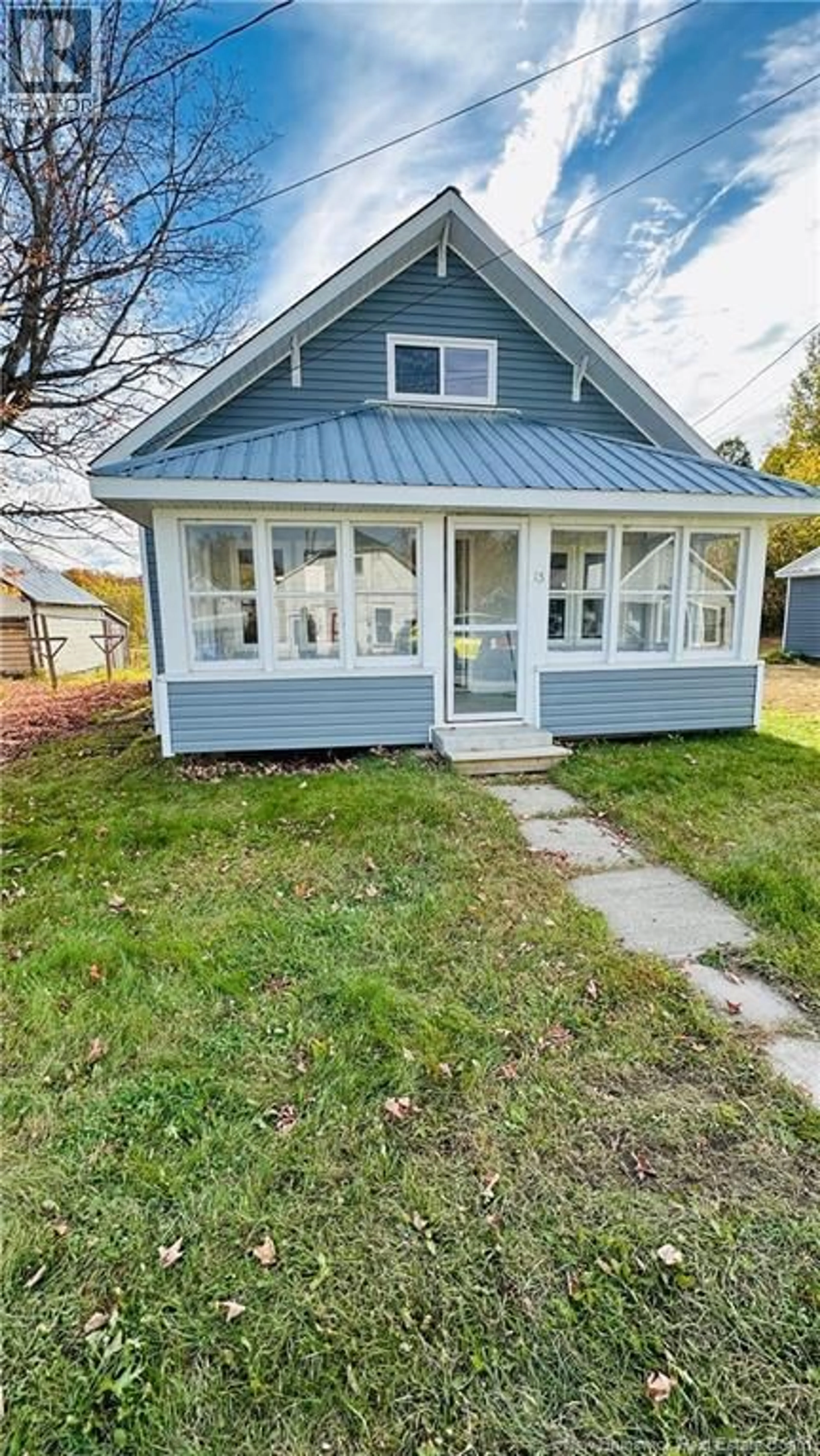 Home with vinyl exterior material, street for 13 OCHARD STREET, Canterbury New Brunswick E3M2S7