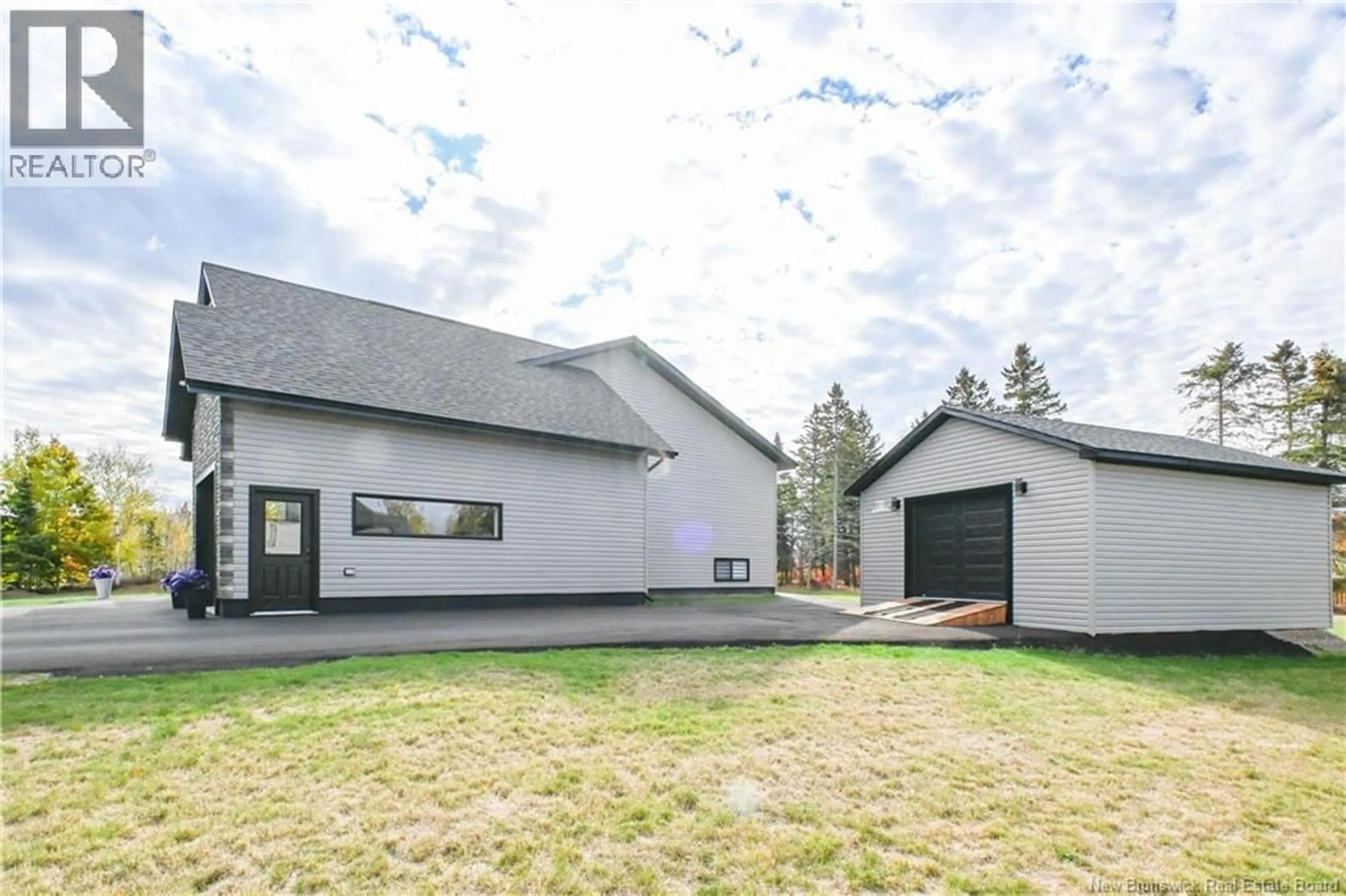 Unknown for 730 PATRICK STREET, Tracadie New Brunswick E1X1C6