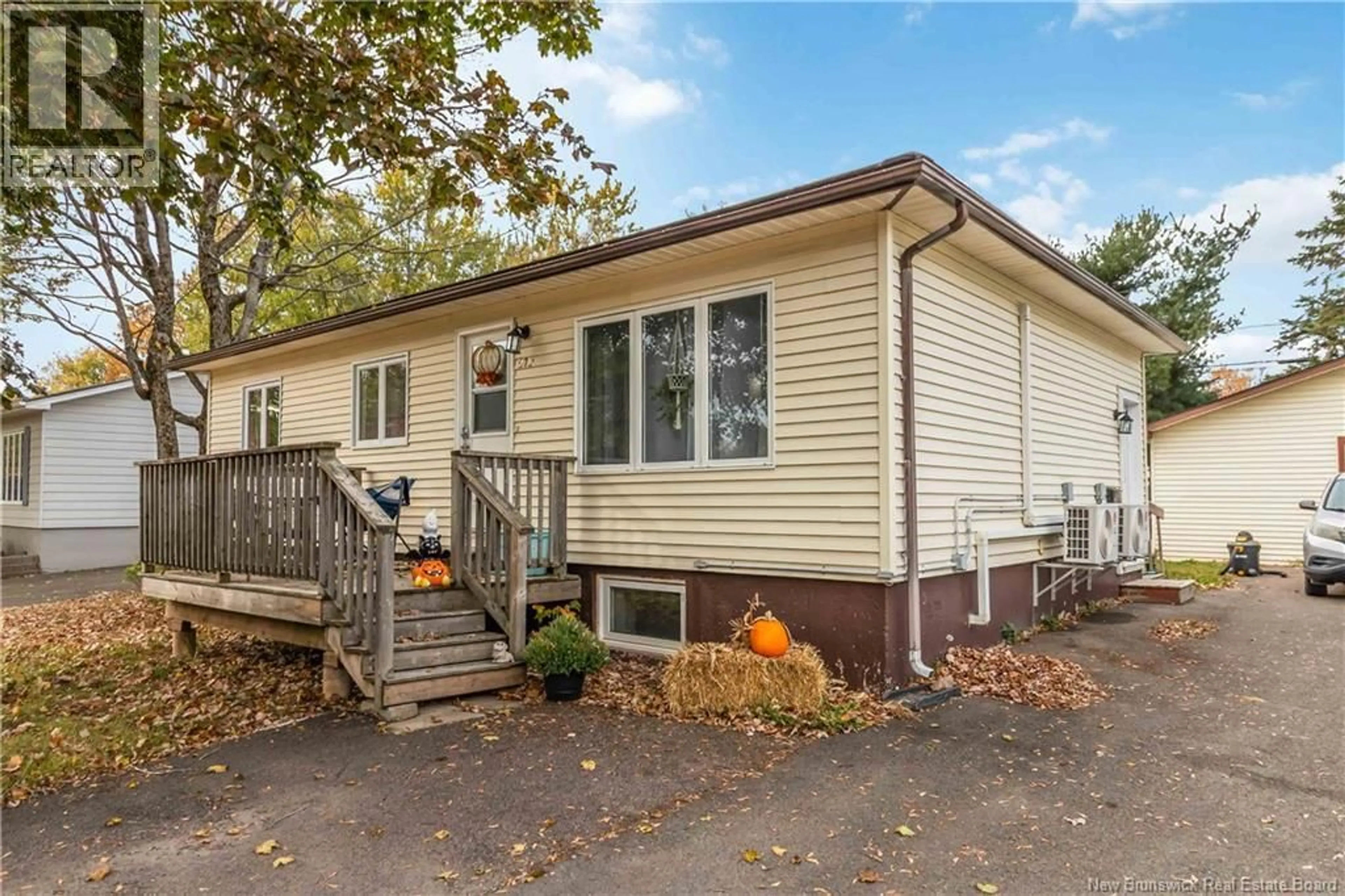 Home with vinyl exterior material, unknown for 270 WHITEPINE, Riverview New Brunswick E1B3M2