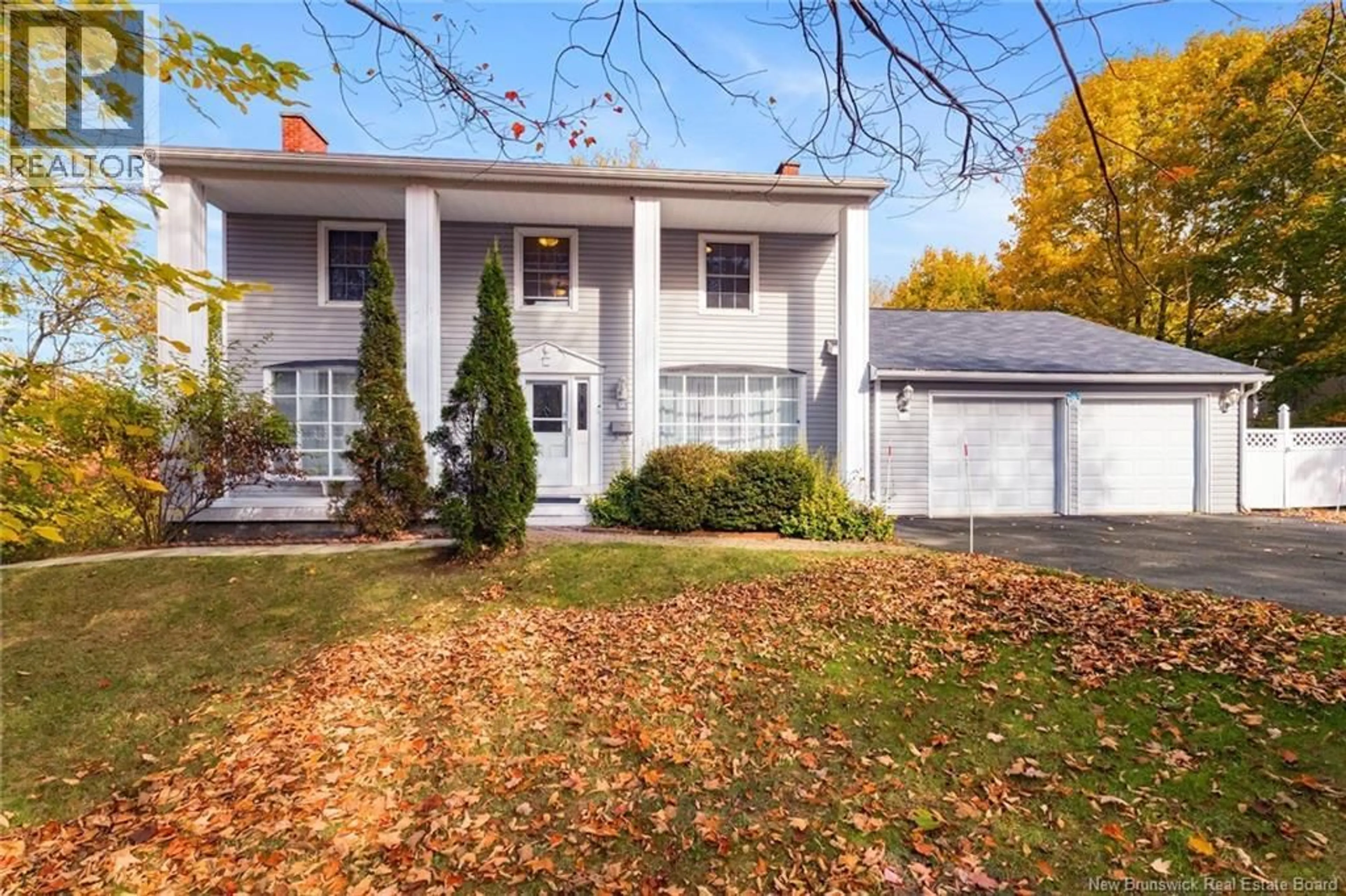 Home with vinyl exterior material, street for 1A HEATHER TERRACE, Fredericton New Brunswick E3B2S7