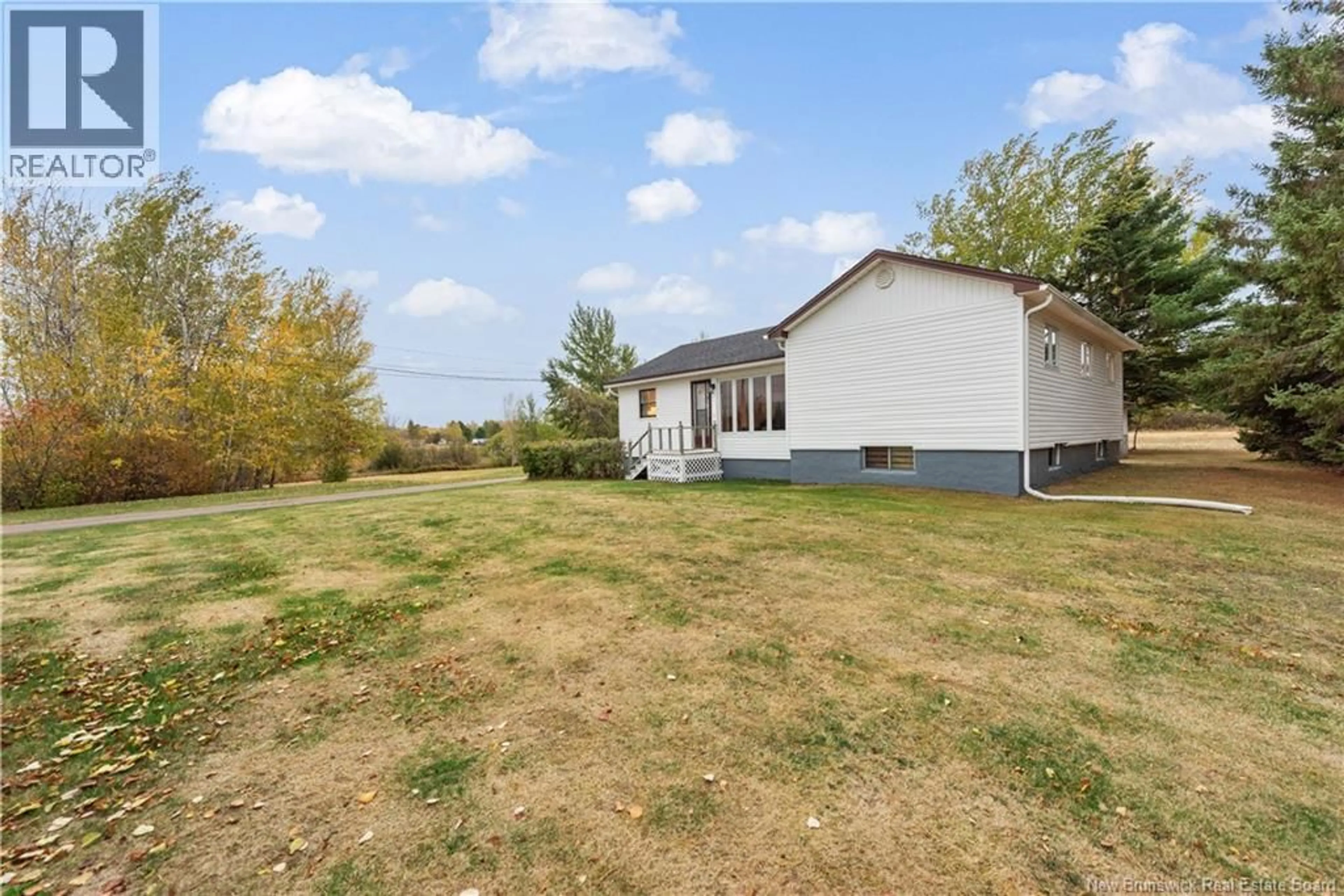A pic from outside/outdoor area/front of a property/back of a property/a pic from drone, water/lake/river/ocean view for 360 CHEMIN CAP SAINT-LOUIS ROAD, Saint-Louis-De-Kent New Brunswick E4X1P9