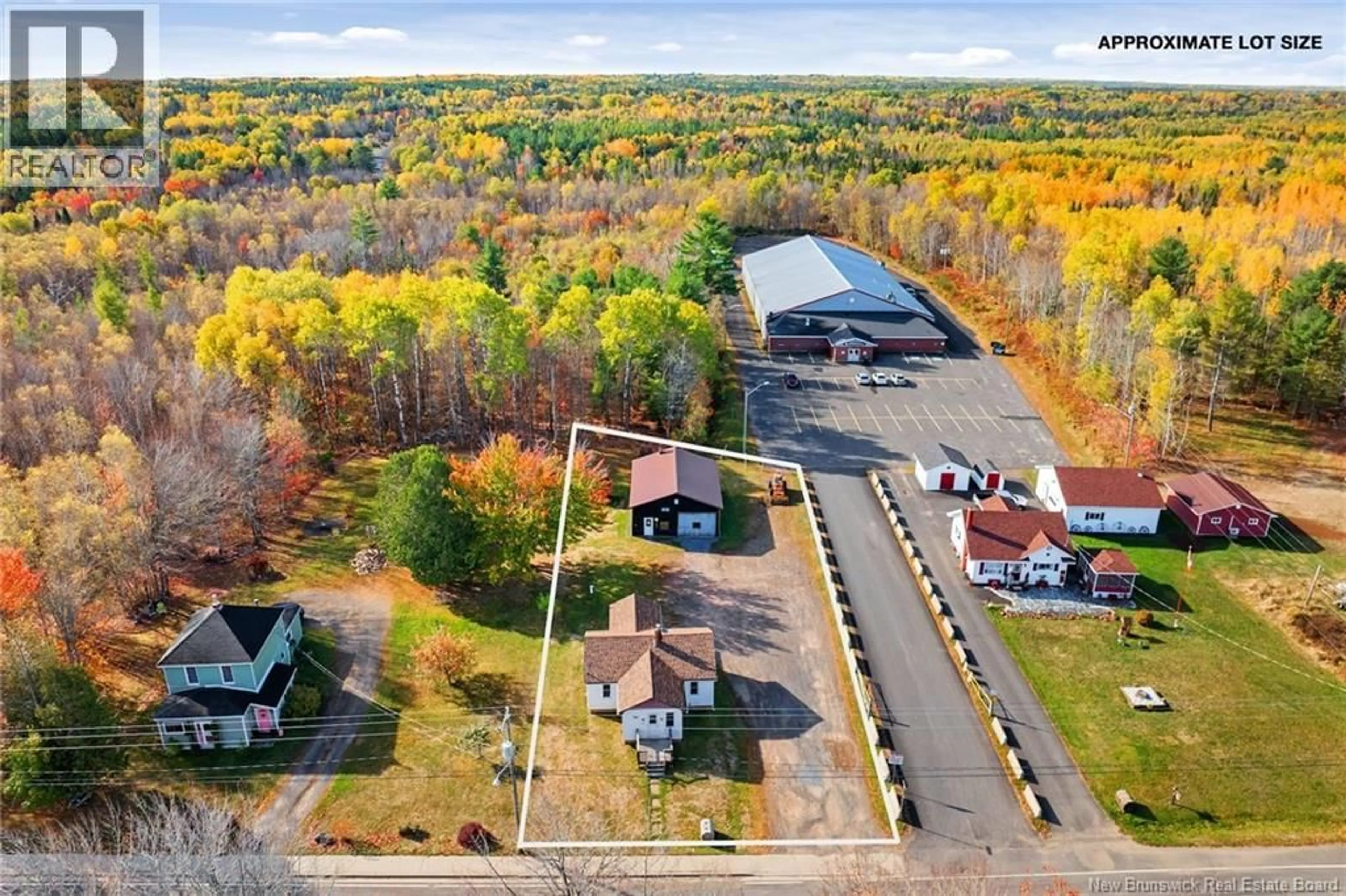 A pic from outside/outdoor area/front of a property/back of a property/a pic from drone, street for 15 CENTENNIAL DRIVE, Minto New Brunswick E4B3S1