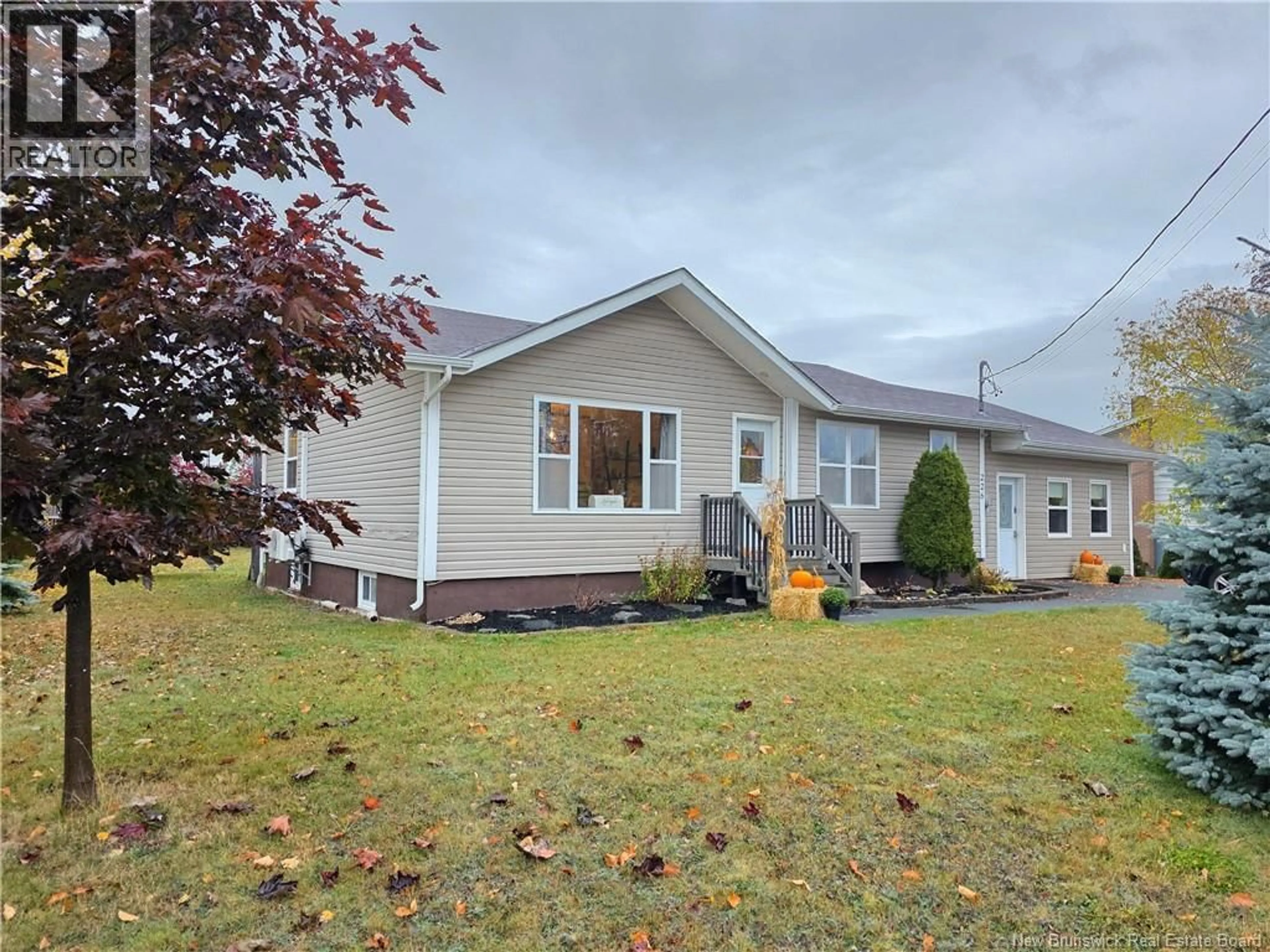 Home with vinyl exterior material, unknown for 226 GAGNON, Beresford New Brunswick E8K1V3