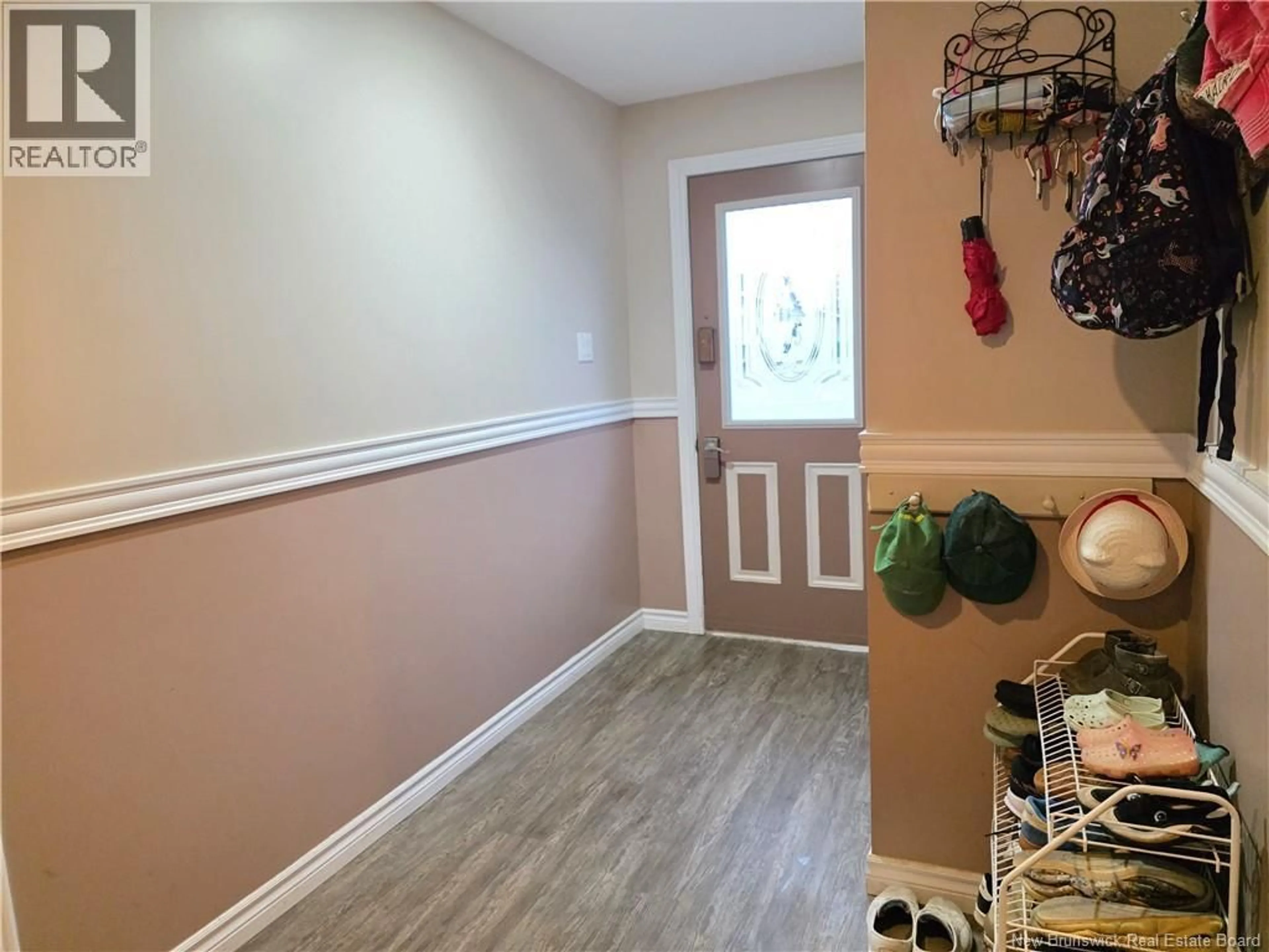 Indoor entryway for 226 GAGNON, Beresford New Brunswick E8K1V3