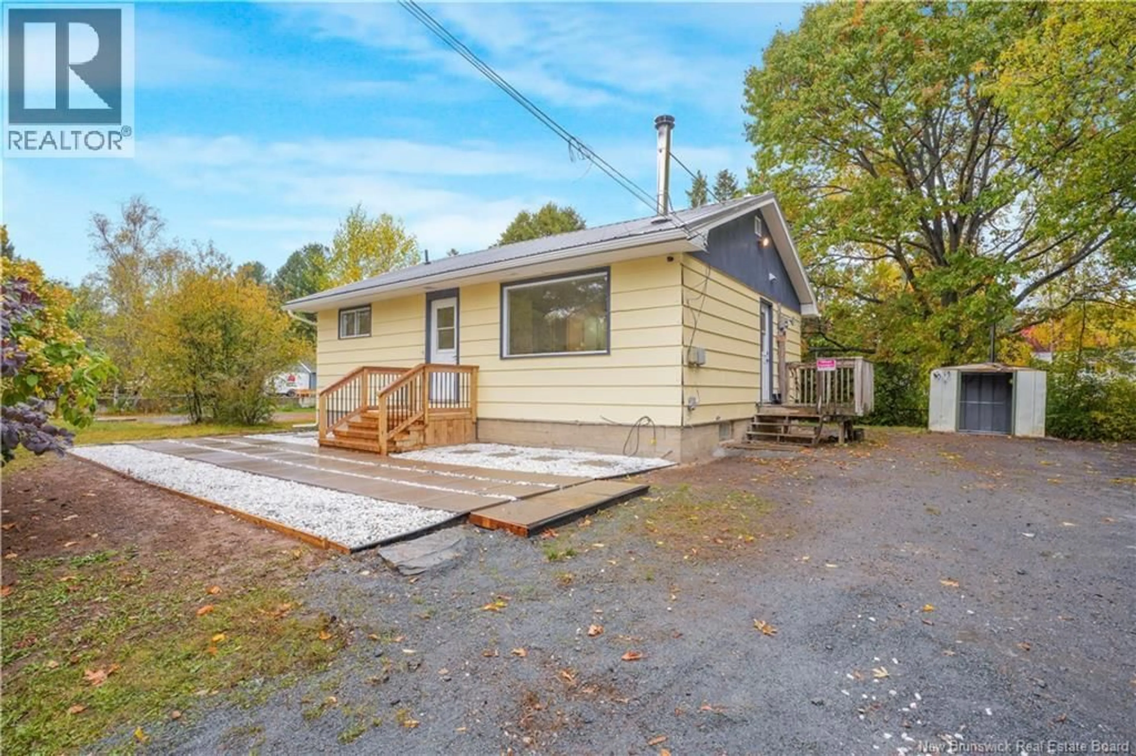 Unknown for 865 RIVERSIDE DRIVE, Fredericton New Brunswick E3A8R1