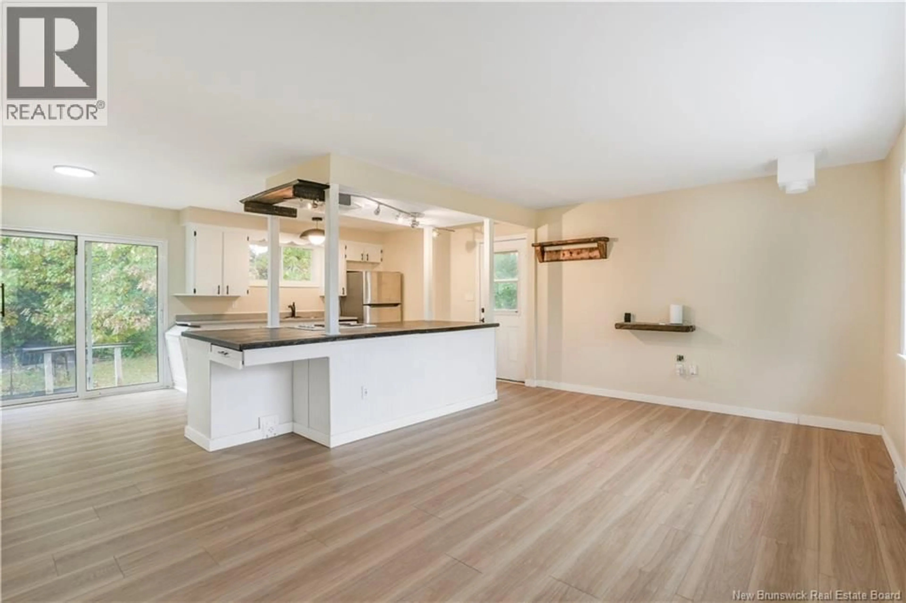 Open concept kitchen, unknown for 865 RIVERSIDE DRIVE, Fredericton New Brunswick E3A8R1