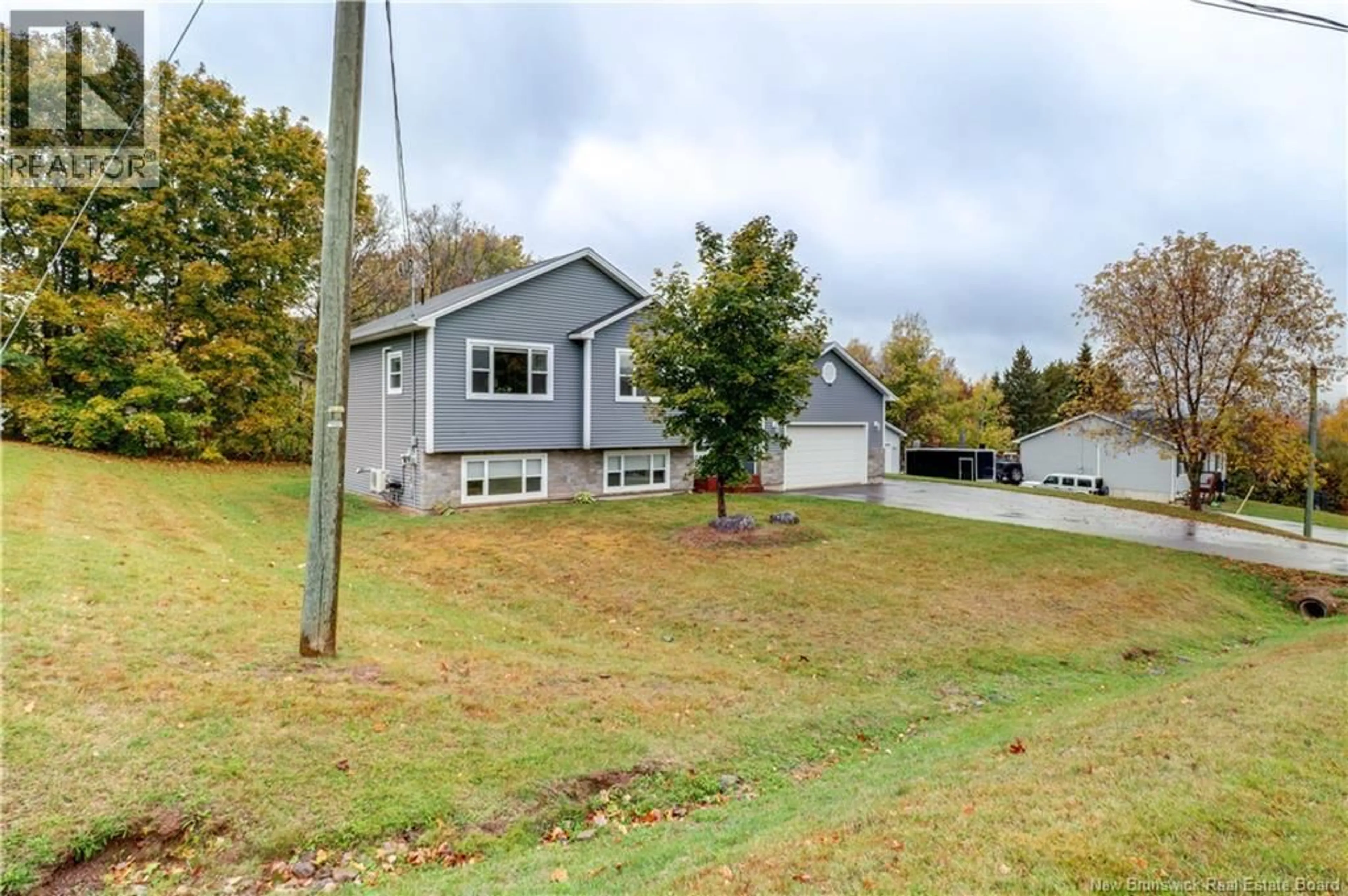 Home with vinyl exterior material, street for 41 YEOMANS ROAD, Mill Brook New Brunswick E4E3W2