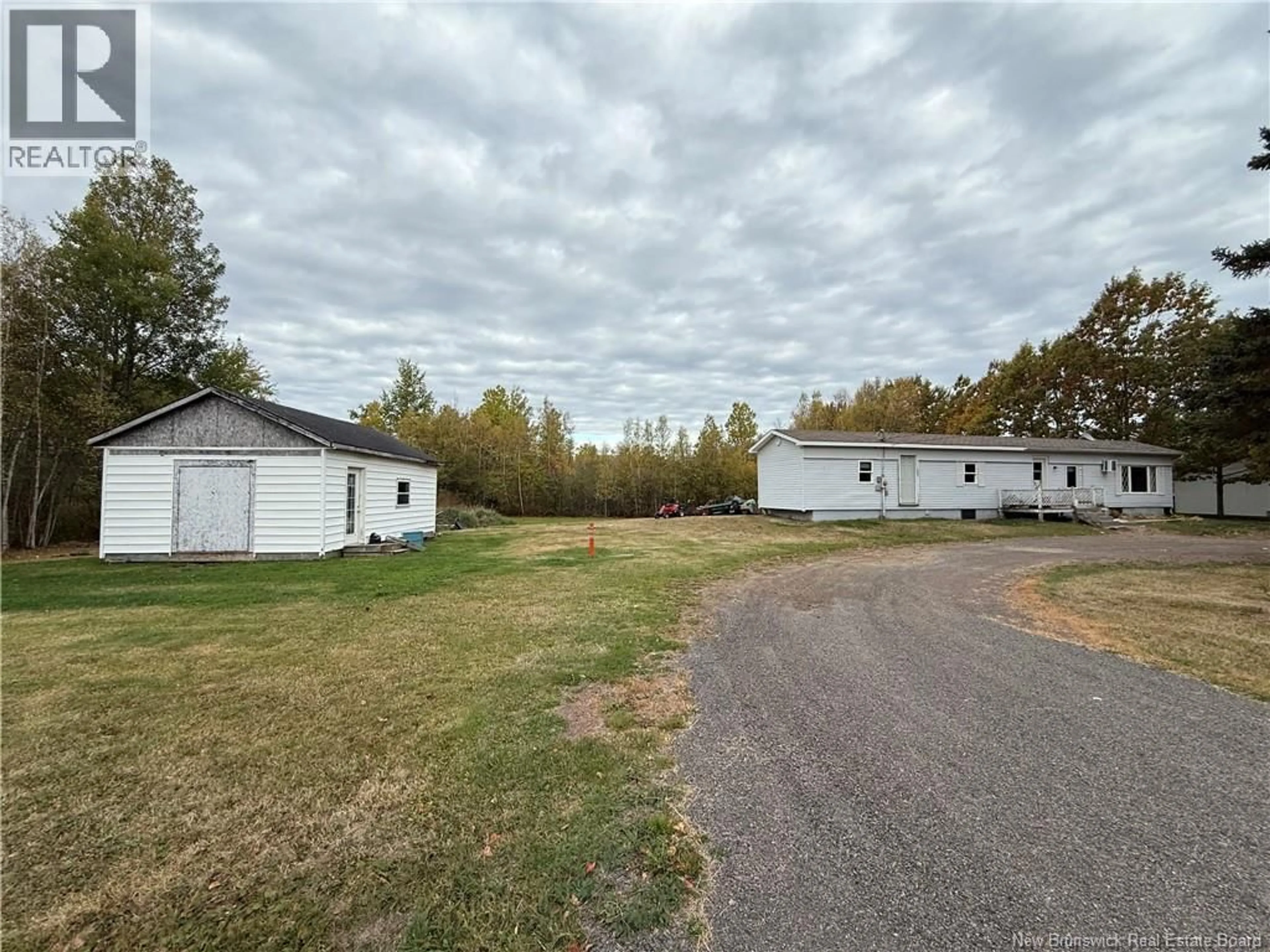 A pic from outside/outdoor area/front of a property/back of a property/a pic from drone, unknown for 6040 RTE 134, Bouctouche New Brunswick E4S4A4