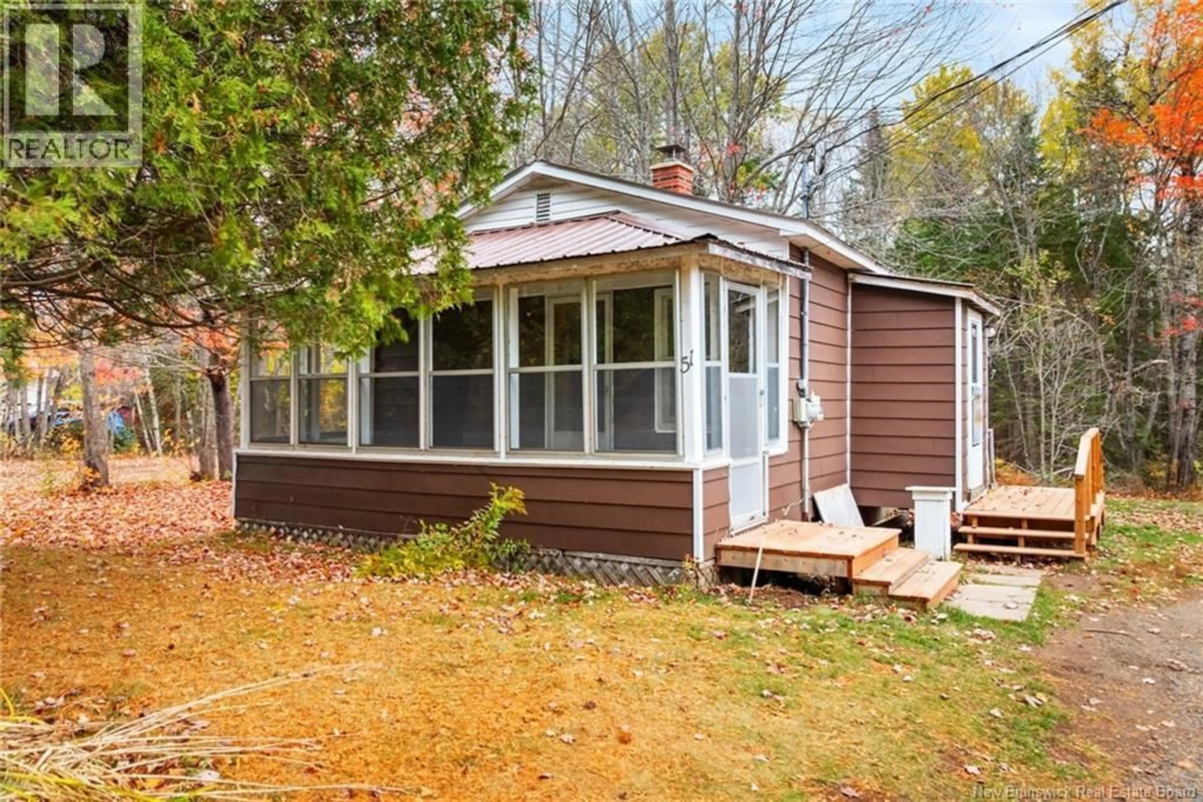 Home with vinyl exterior material, unknown for 51 DUFFERIN ROAD, Chipman New Brunswick E4A3X3