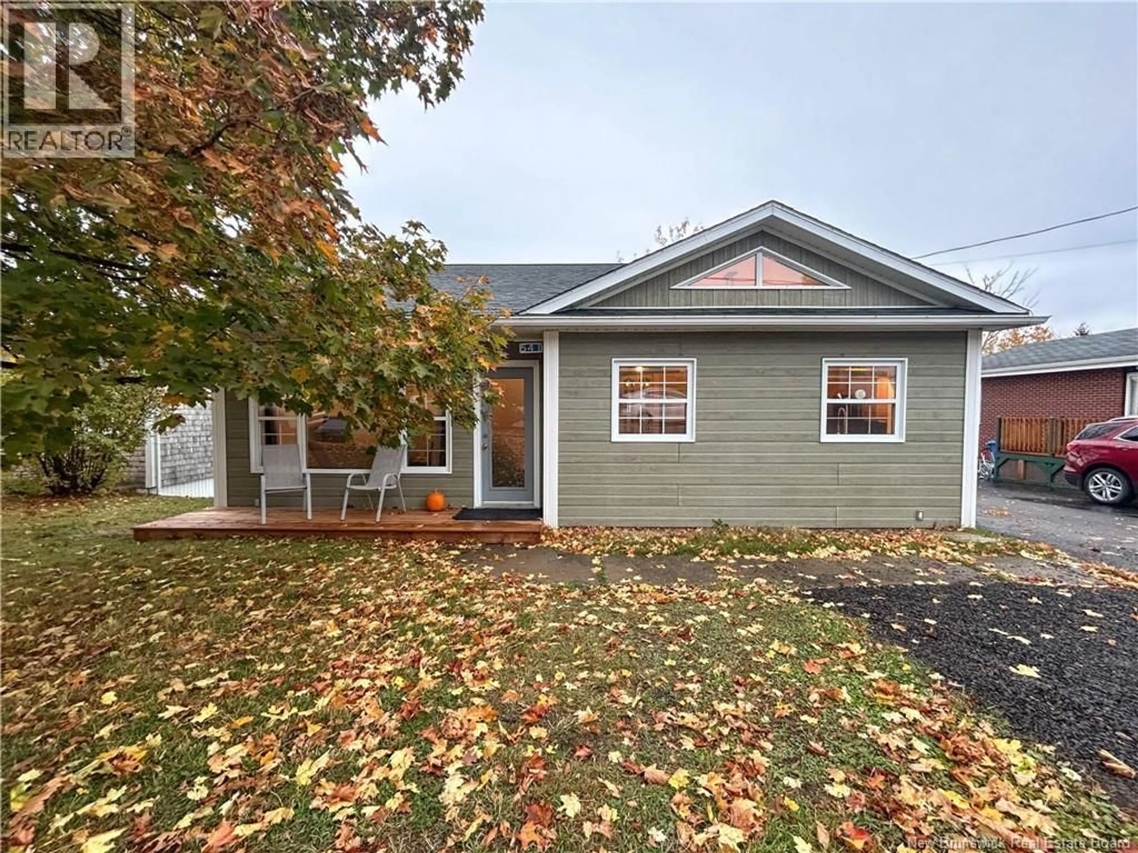 Home with vinyl exterior material, street for 541 MONTGOMERY STREET, Dalhousie New Brunswick E8C2A9