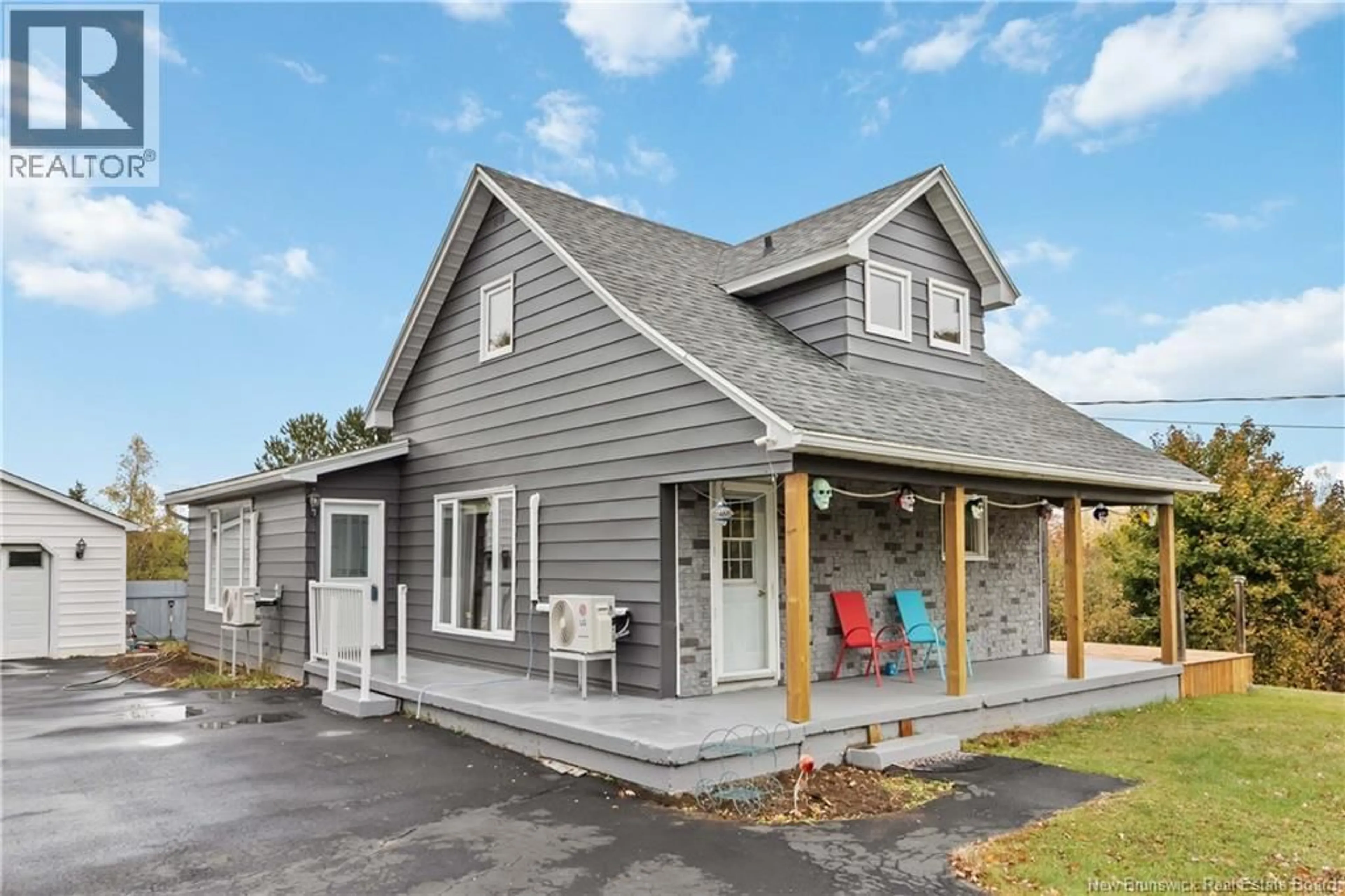 Home with vinyl exterior material, street for 2120 CHEMIN COCAGNE SUD, Cocagne New Brunswick E1V1W2
