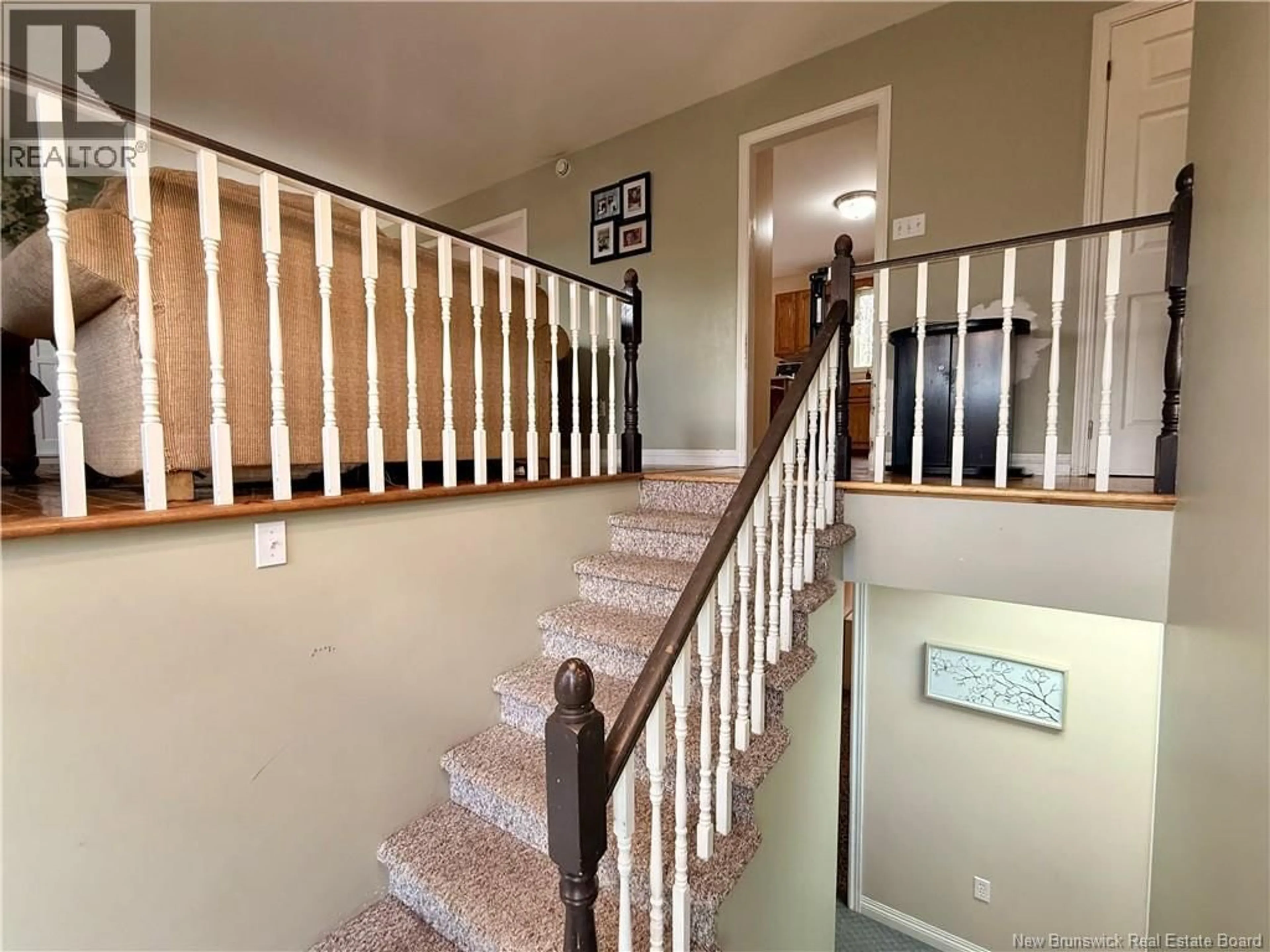 Indoor foyer for 23 NEWMAN STREET, New Maryland New Brunswick E3C1M3