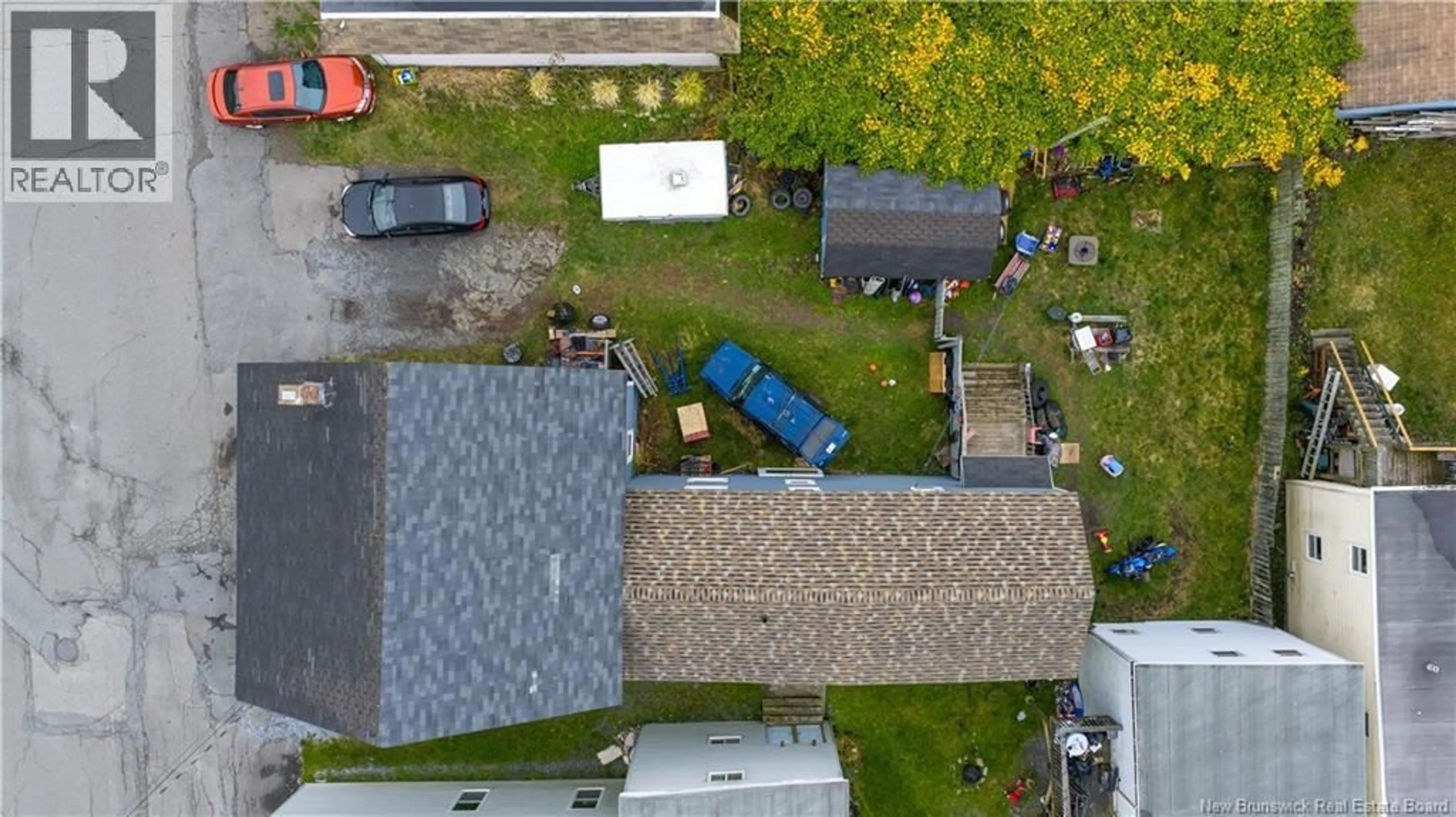 A pic from outside/outdoor area/front of a property/back of a property/a pic from drone, street for 15 VICTORIA WEST STREET, Saint John New Brunswick E2M1A7