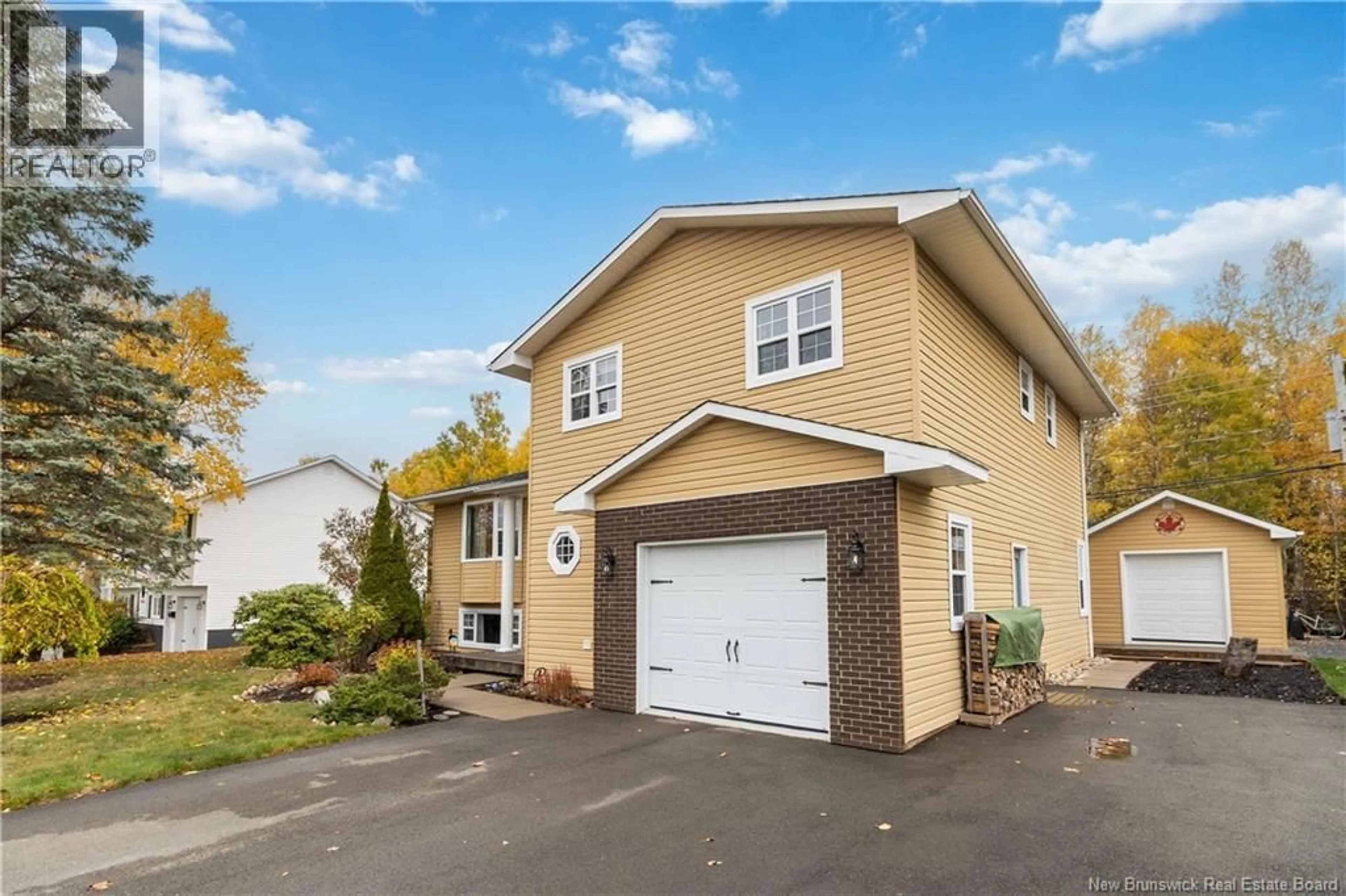 Home with vinyl exterior material, street for 67 MCDOWELL AVENUE, Riverview New Brunswick E1B4M6
