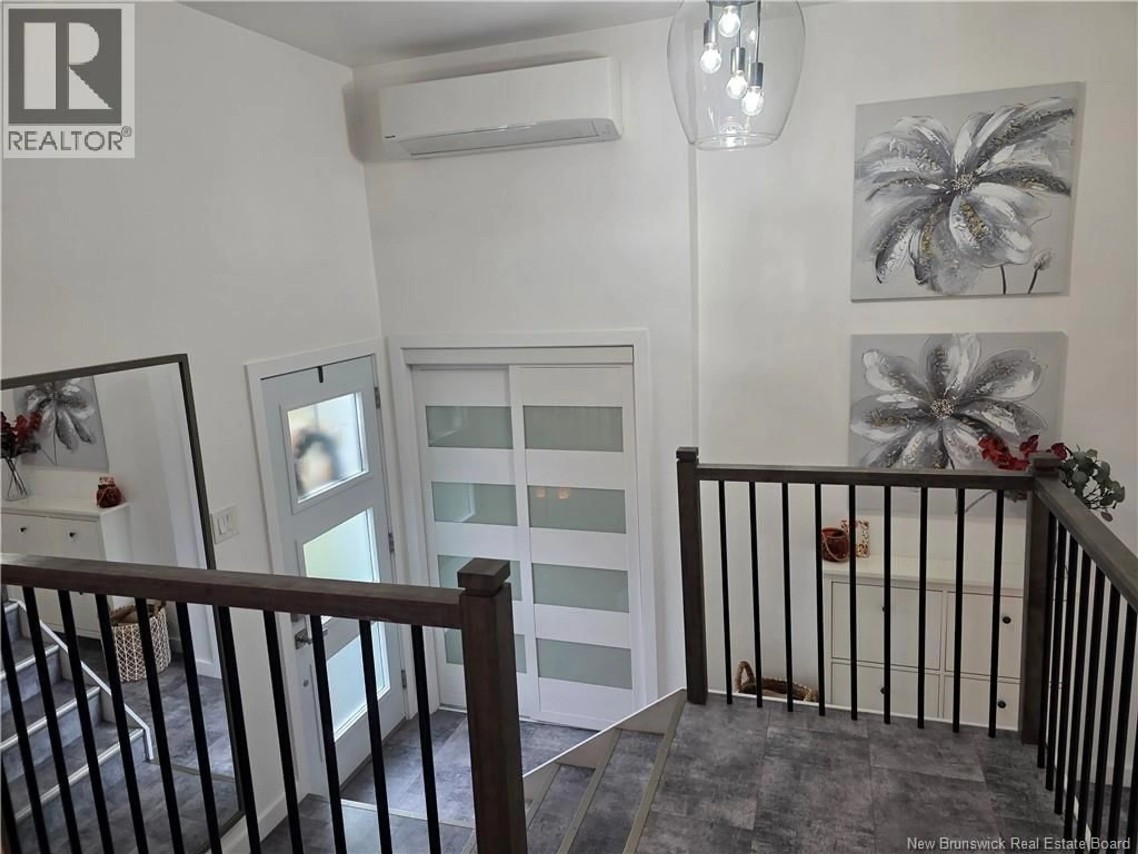 Indoor foyer for 47 MOULIN STREET, Nigadoo New Brunswick E8K3R7