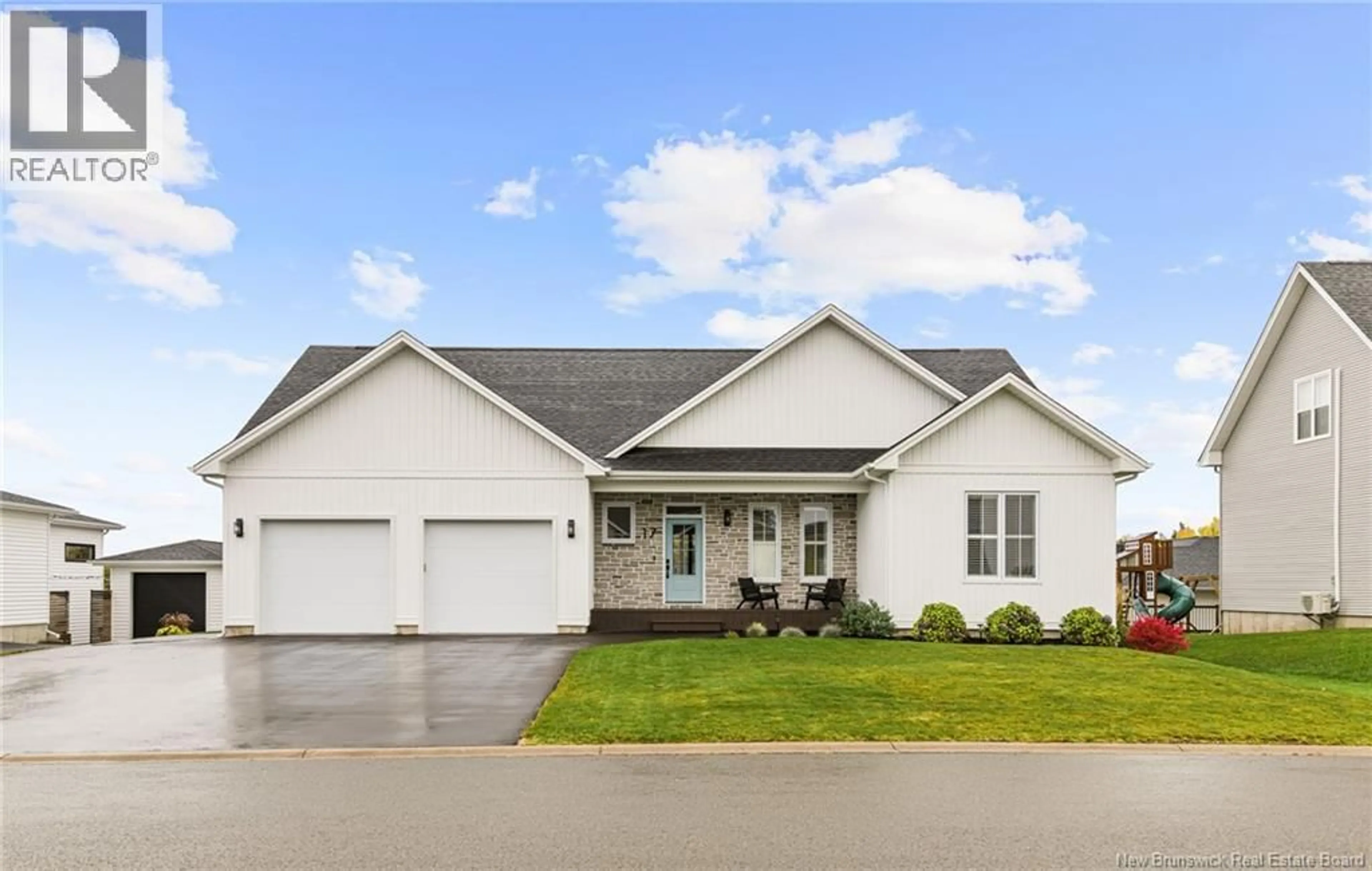 Home with vinyl exterior material, street for 17 LOUIS-ARTHUR, Dieppe New Brunswick E1A9M5