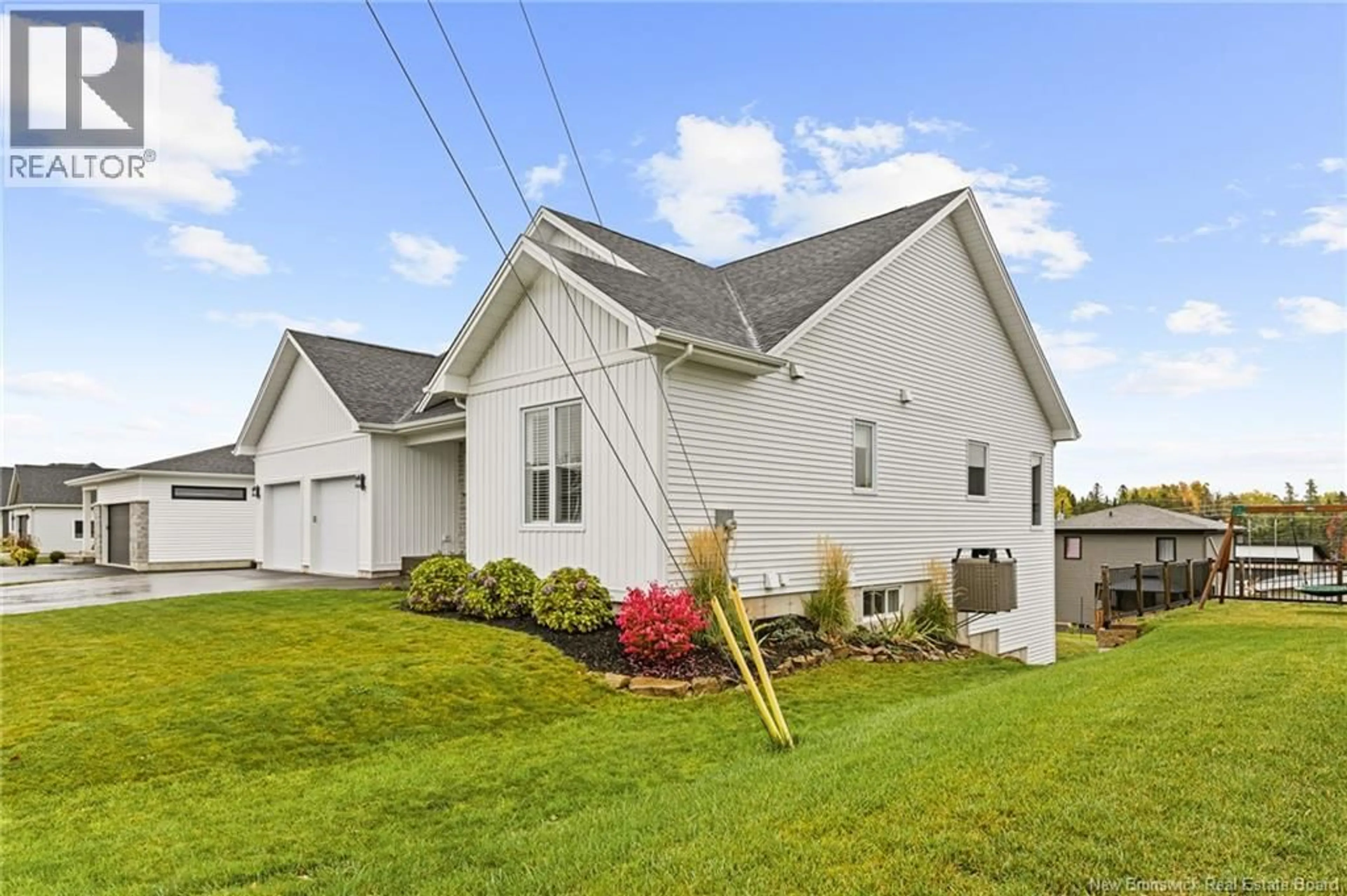 Home with vinyl exterior material, street for 17 LOUIS-ARTHUR, Dieppe New Brunswick E1A9M5