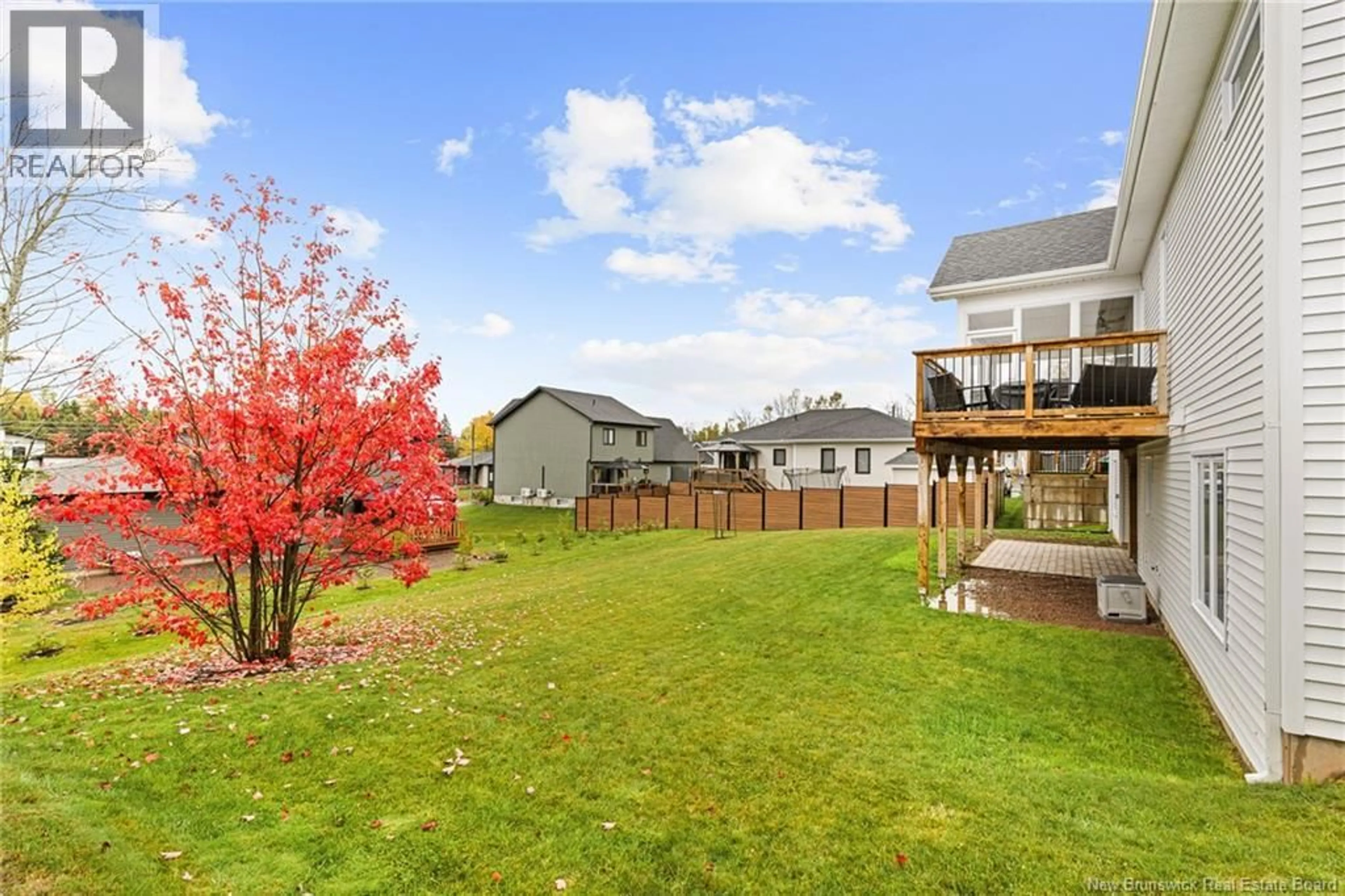 A pic from outside/outdoor area/front of a property/back of a property/a pic from drone, water/lake/river/ocean view for 17 LOUIS-ARTHUR, Dieppe New Brunswick E1A9M5