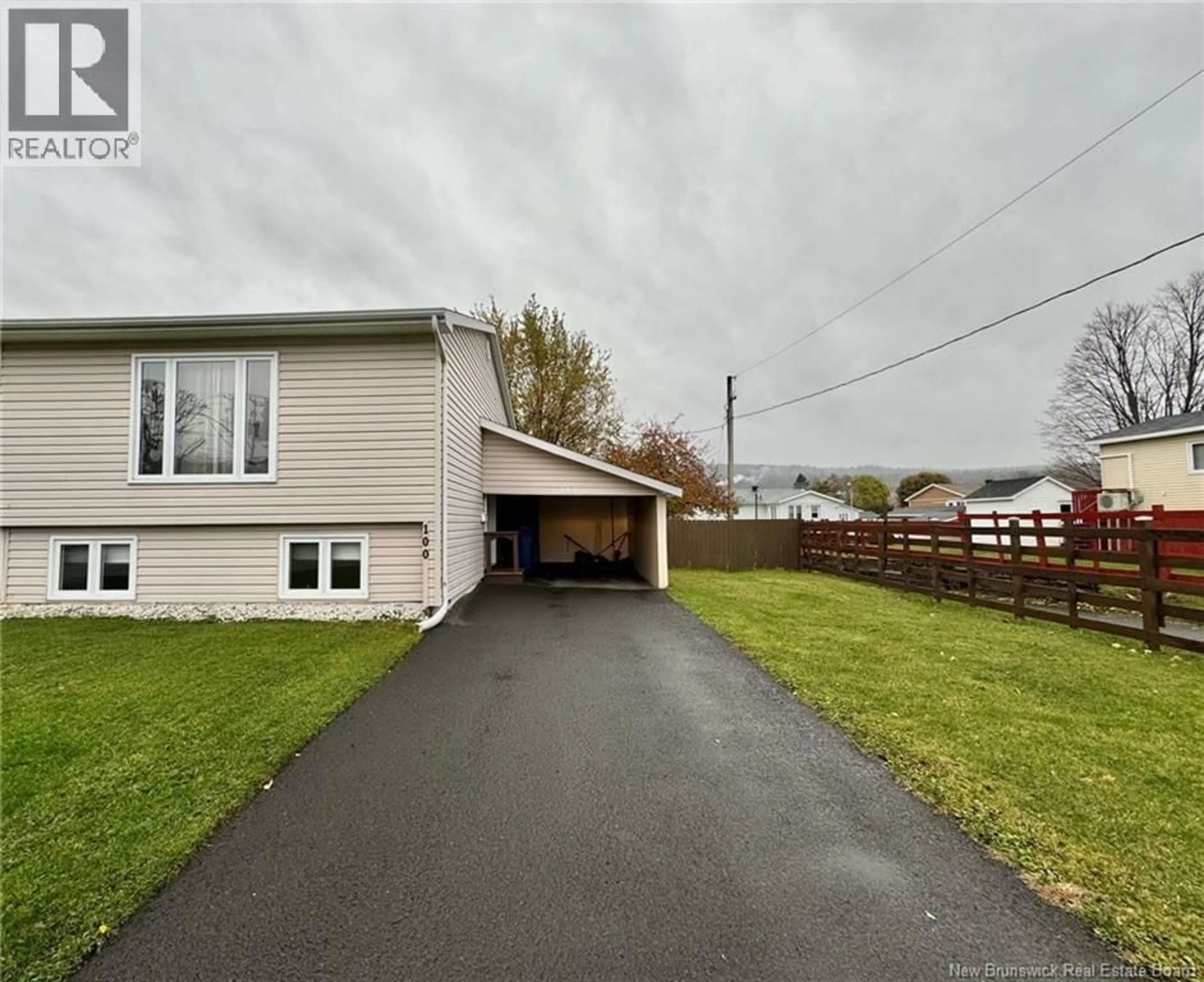 A pic from outside/outdoor area/front of a property/back of a property/a pic from drone, street for 100 DOVER STREET, Campbellton New Brunswick E3N1P8