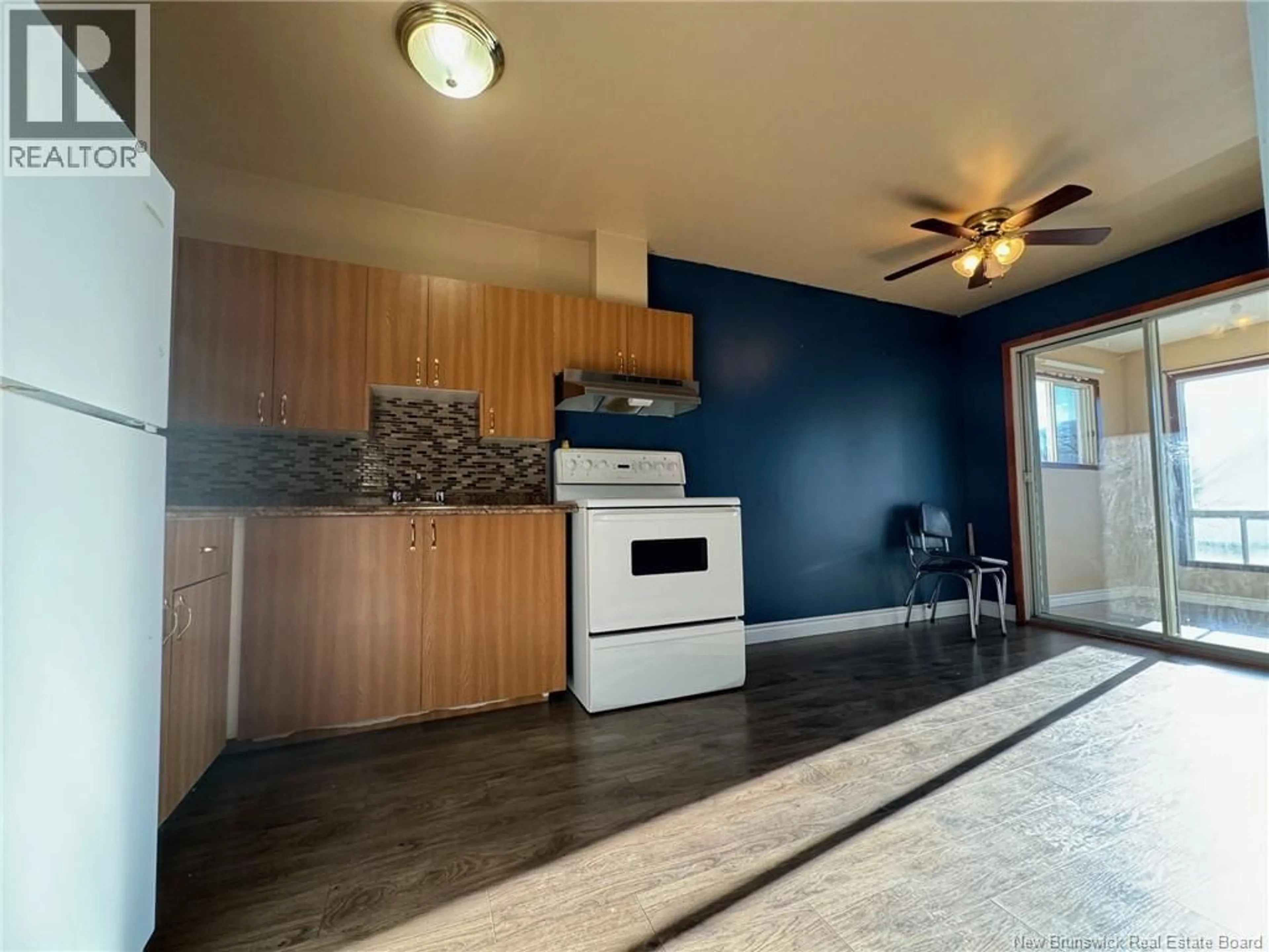 A pic of a room for 100 DOVER STREET, Campbellton New Brunswick E3N1P8