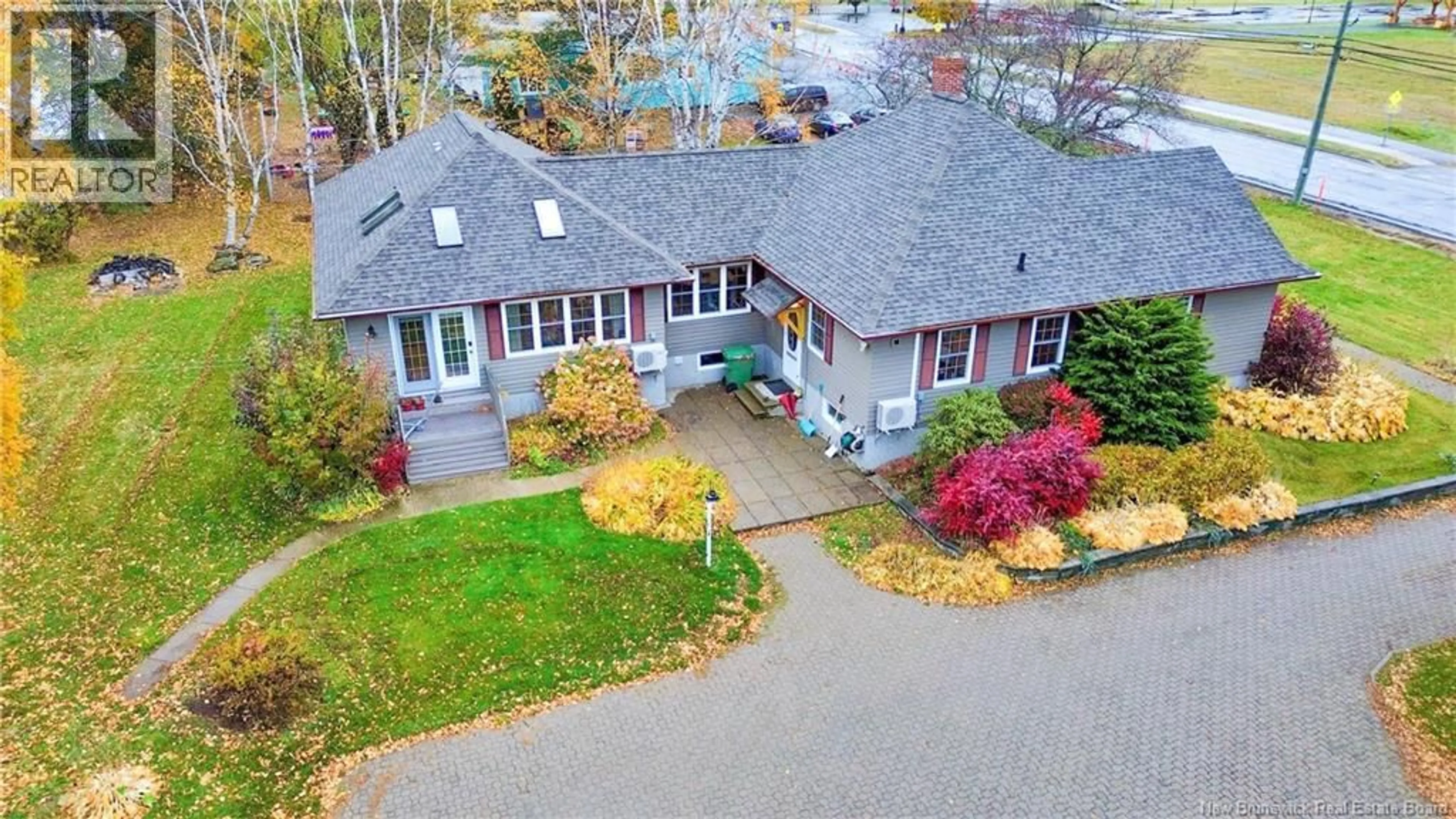 A pic from outside/outdoor area/front of a property/back of a property/a pic from drone, street for 535 EAST RIVERSIDE DRIVE, Perth-Andover New Brunswick E7H1Y4