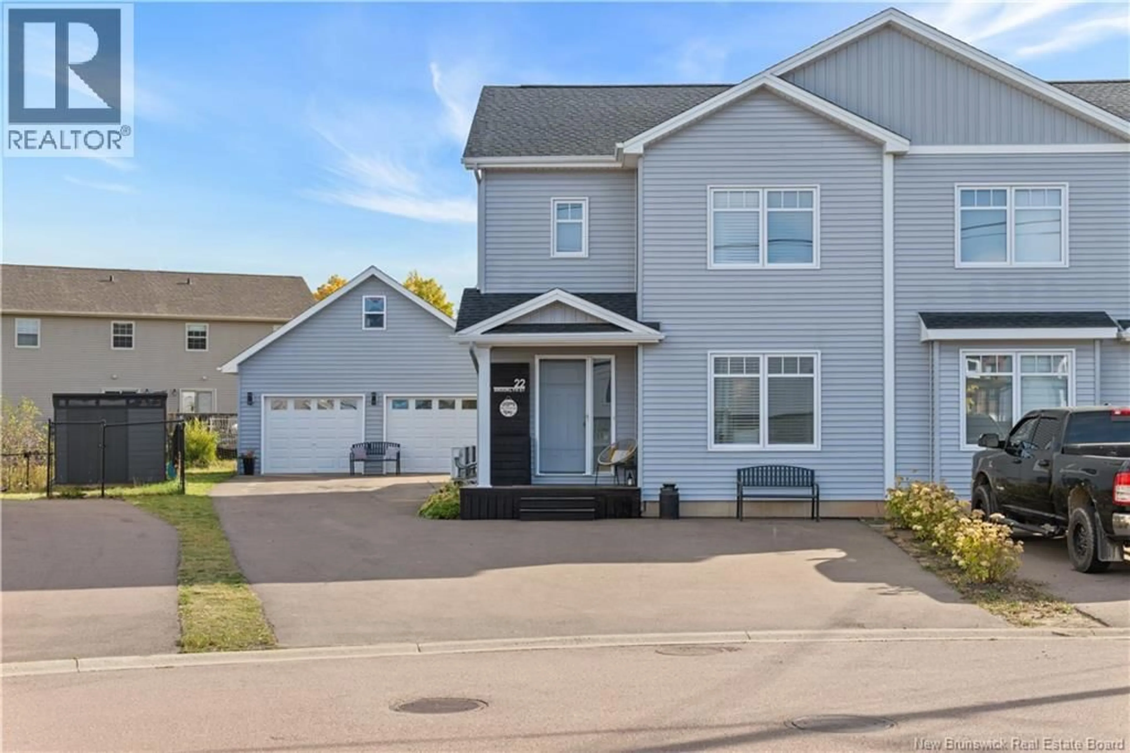 Home with vinyl exterior material, street for 22 BROOKLYN, Moncton New Brunswick E1A7E8
