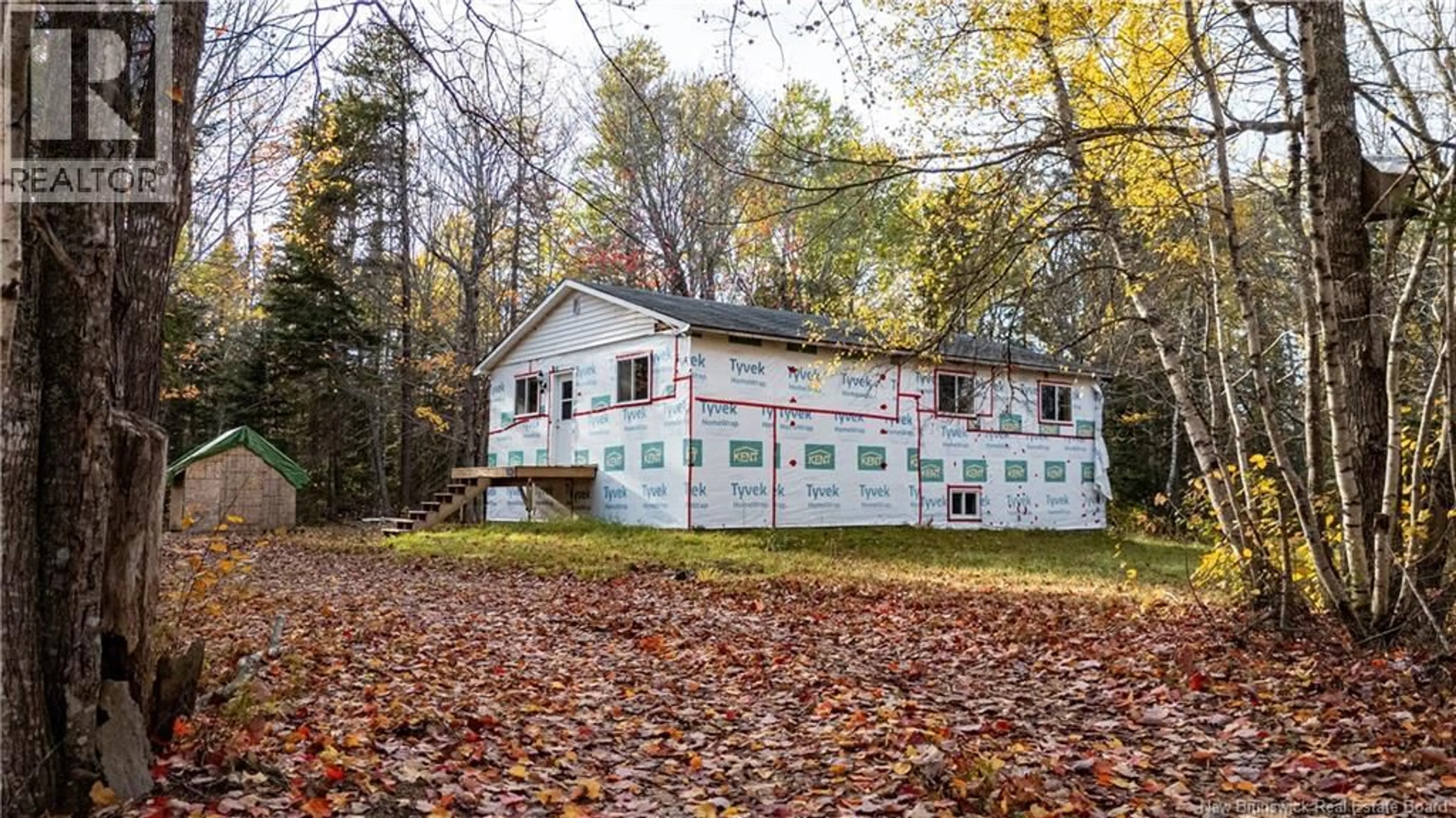 Home with vinyl exterior material, building for 2880 ROUTE 510, Targettville New Brunswick E4T1V9