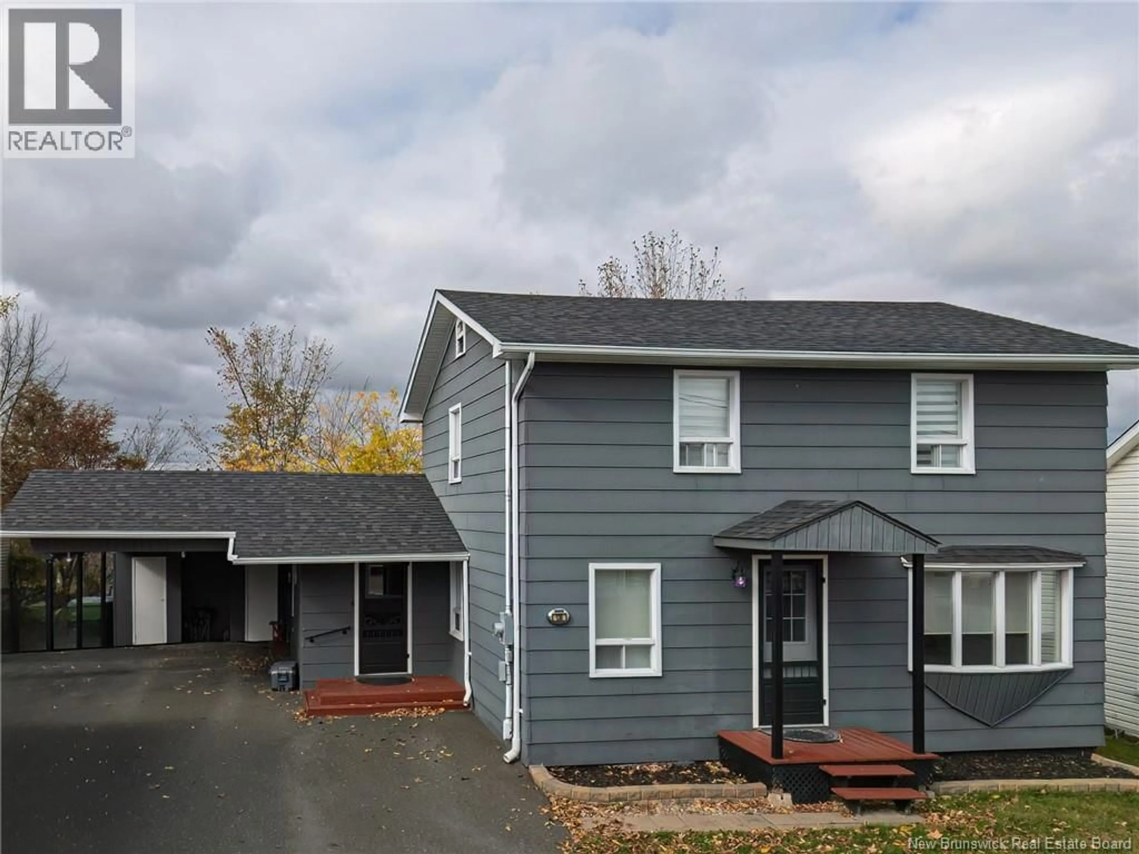 Home with vinyl exterior material, street for 136 FRONT STREET, Grand Falls New Brunswick E3Z2S6