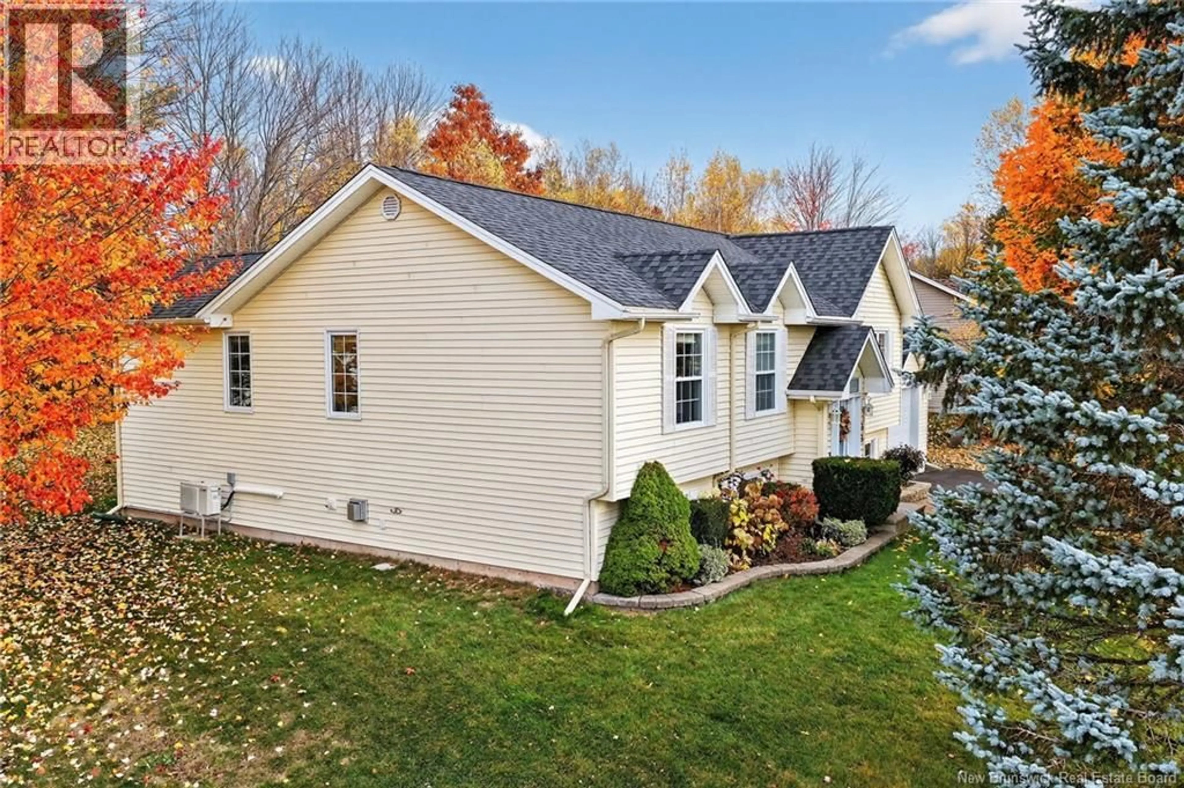 Home with vinyl exterior material, water/lake/river/ocean view for 33 TALITH STREET, Moncton New Brunswick E1E4V4